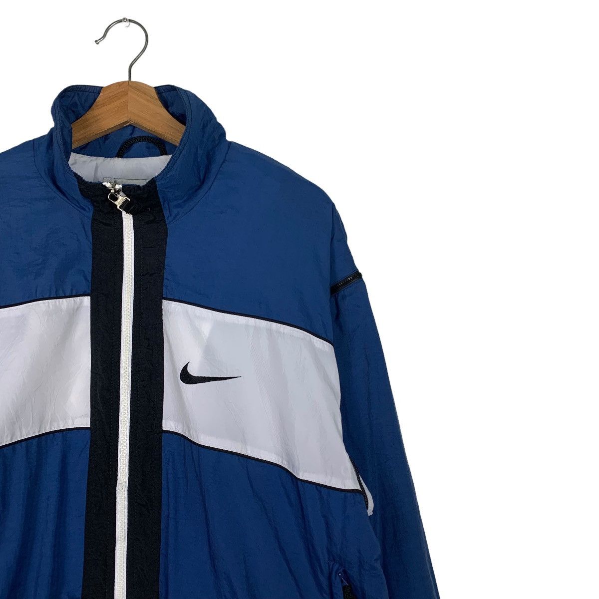 Nike Vintage 90's NIKE Big Logo Windbreaker Jacket #0242-C11 Size US M / EU 48-50 / 2 - 7 Thumbnail