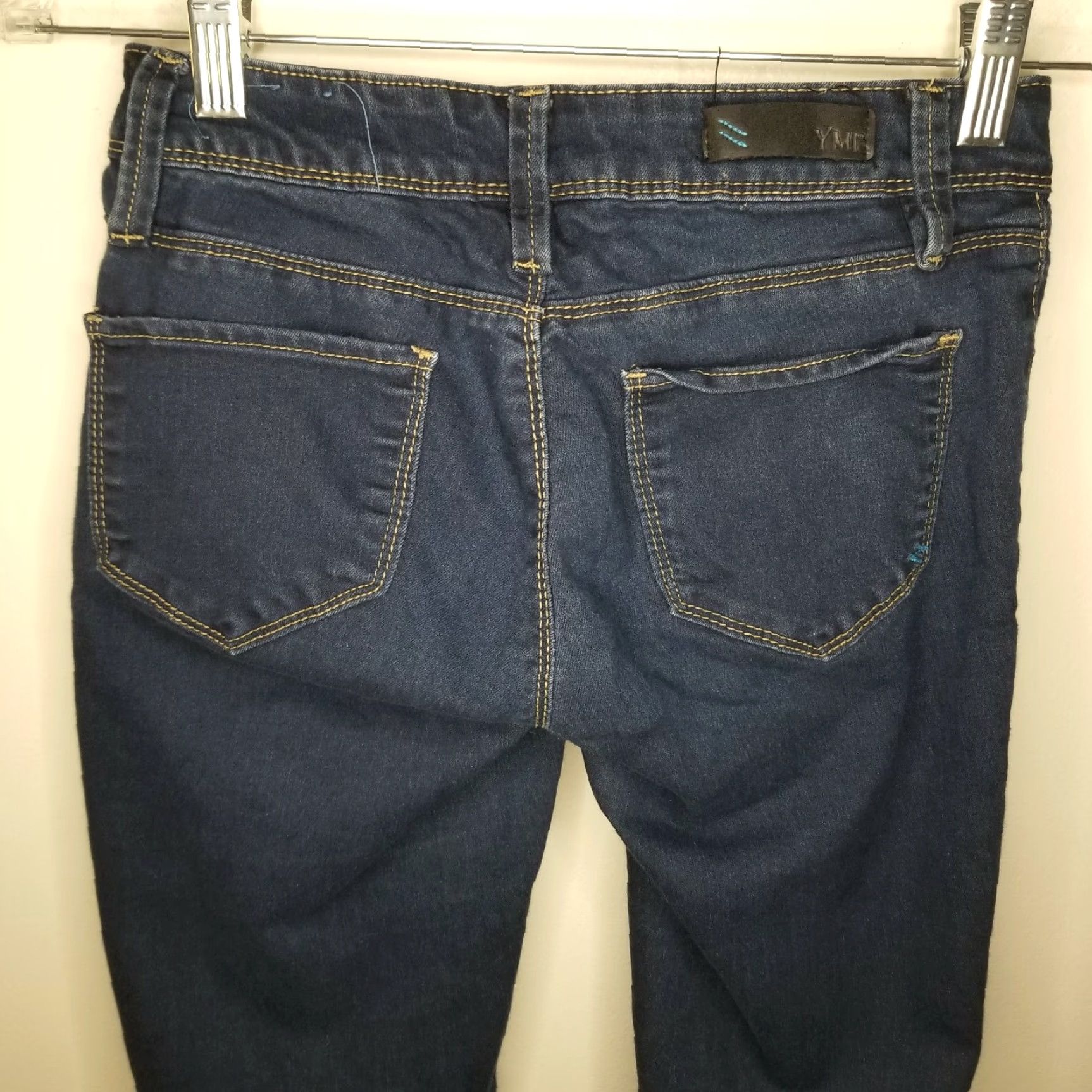 Vintage VINTAGE? Wait, original not vintage. So: YMI Womens Jeans Anklet Skinny Dark Blue Size 1 Adult Women Blue Skinny Jeans, Size 1, Anklet, Stretchy Size 25" / US 0 / IT 36 - 5 Thumbnail