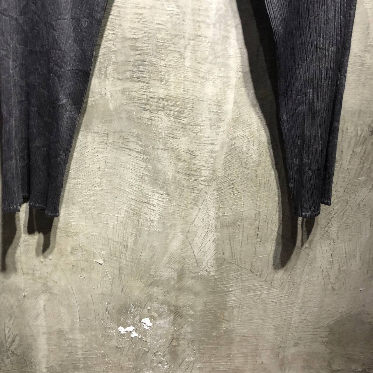 Pleats Please Issey Miyake Issey Miyake Pleats Please Pleated Pants Size US 28 / EU 44 - 8 Thumbnail
