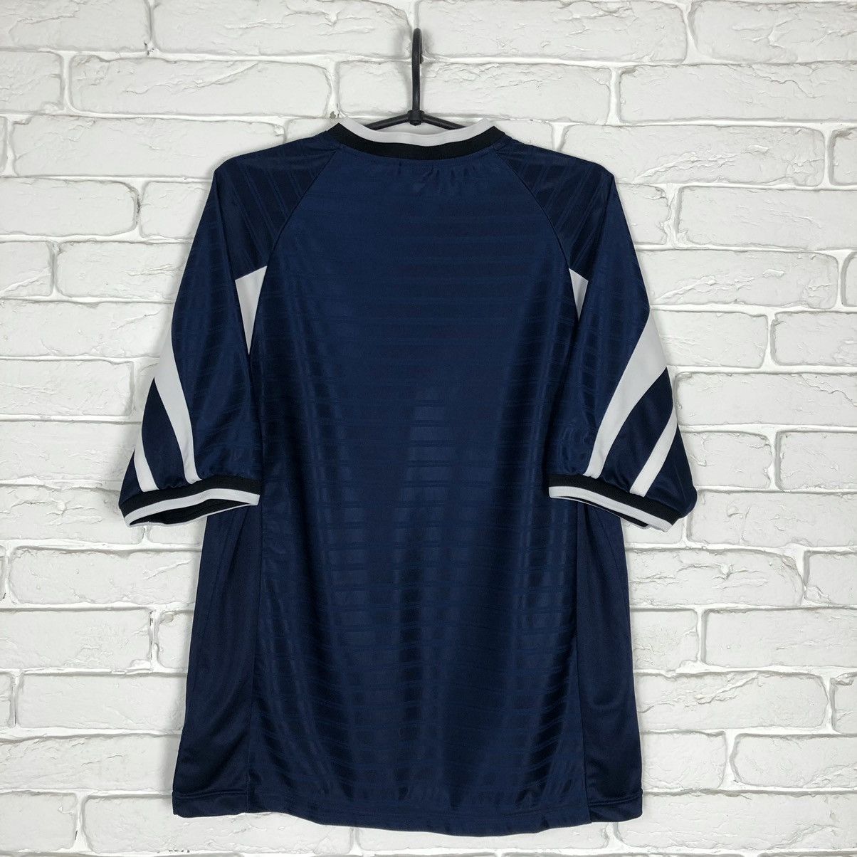 Nike Nike vintage soccer jersey Size US S / EU 44-46 / 1 - 4 Thumbnail