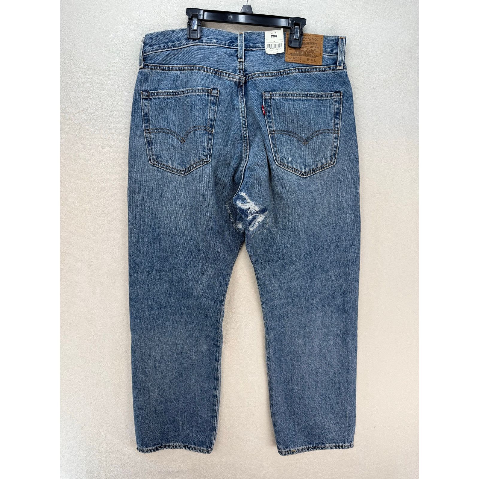 Levi's LEVI'S PREMIUM 551Z STRAIGHT CROP JEANS MEN'S 34 LIGHT INDIG Size US 34 / EU 50 - 7 Thumbnail