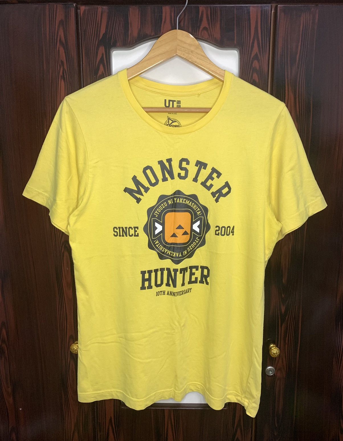 Anime × Japanese Brand × Vintage Vintage Uniqlo X Monster Hunter Anime T-shirt Size US M / EU 48-50 / 2 - 1 Thumbnail