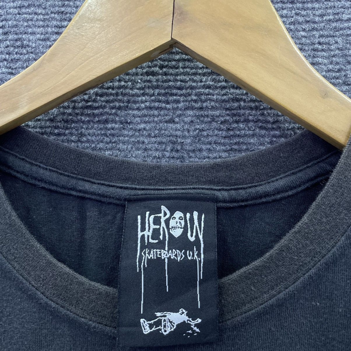 Vintage Vintage 2000s Heroin Skateboards UK Magic Sticky Hand Tee Size US L / EU 52-54 / 3 - 4 Thumbnail