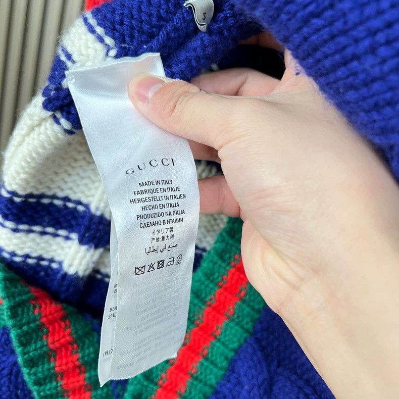 Gucci Gucci Embroidered letter rhinestone knitted cardigan 2504-N Size US S / EU 44-46 / 1 - 8 Thumbnail