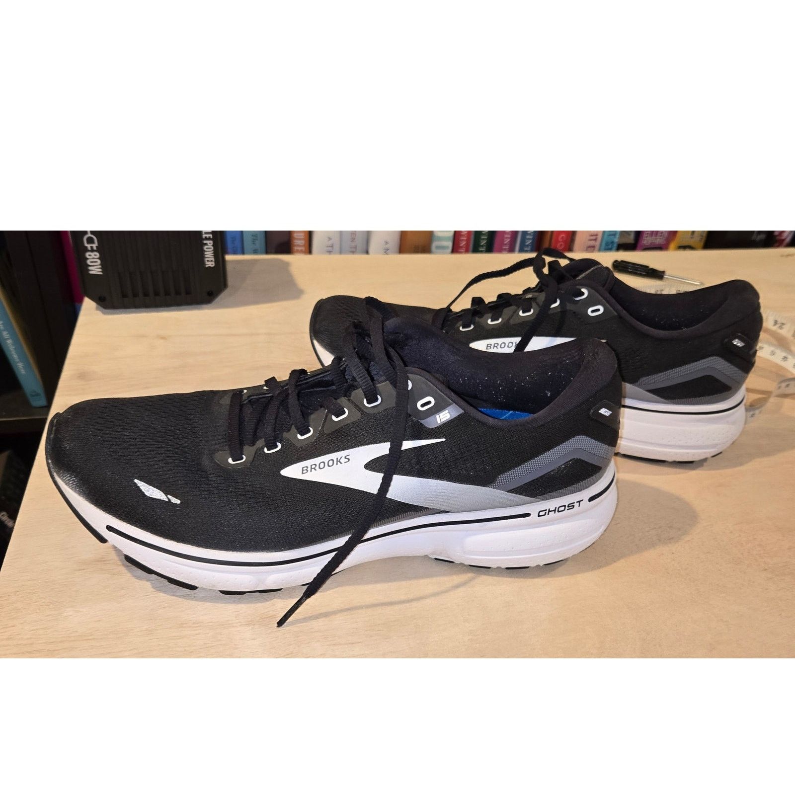 Brooks Ghost 15 Men Size 11.5 Running Black/pearl Silver/white Shoes