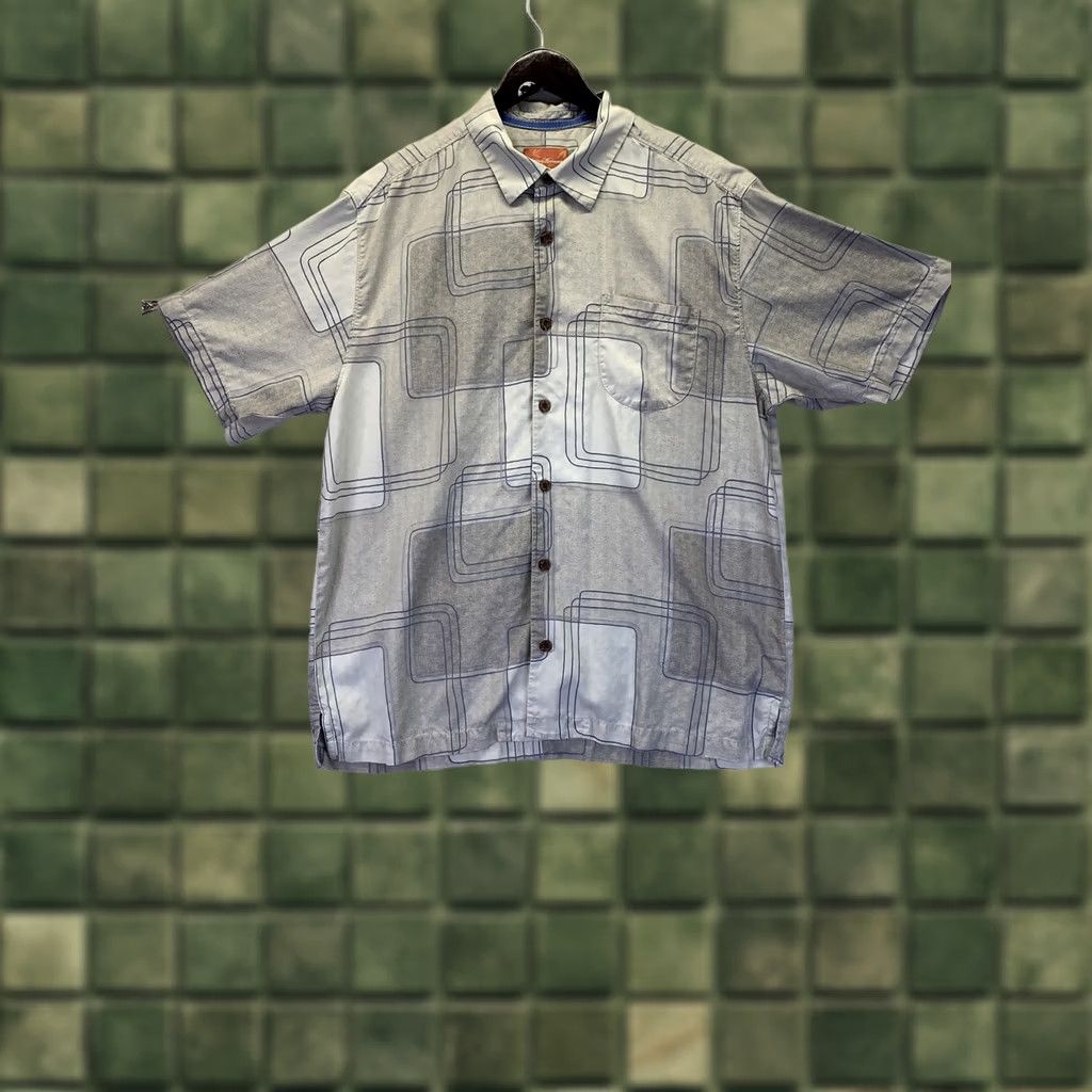 Tommy Bahama Tommy Bahama Shirt Mens L Silk Geometric Button Front Casual Beach Wool? [Note: This line is incorrect and will be adjusted in final answer.] Size US L / EU 52-54 / 3 - 1 Thumbnail