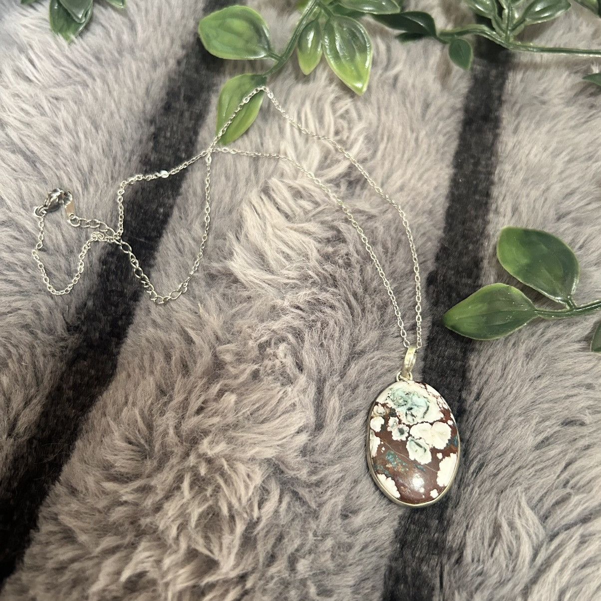 Handmade Handcrafted oval genuine wild horse turquoise necklace Size ONE SIZE - 6 Thumbnail