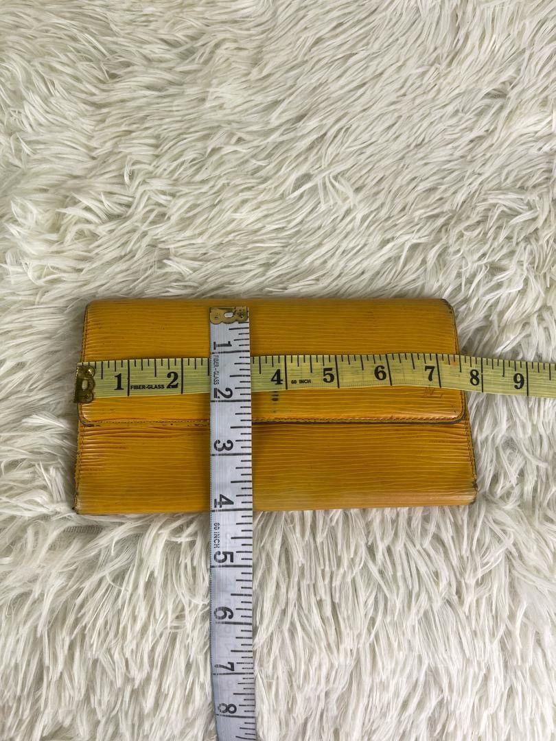Louis Vuitton Louis Vuitton Epi Leather Trifold Long Wallet Size ONE SIZE - 21 Thumbnail