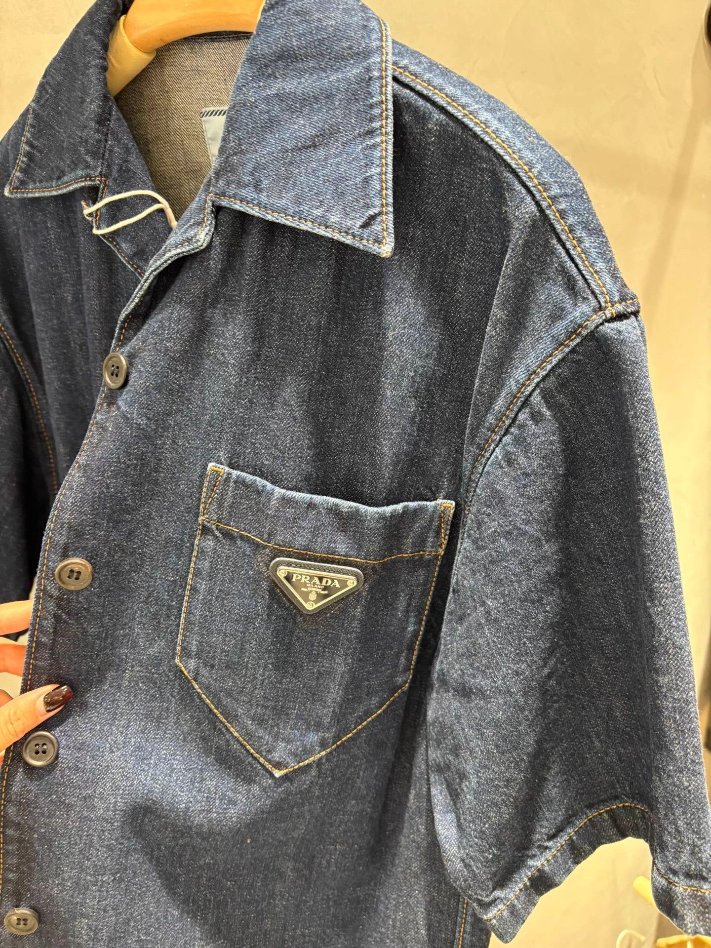 Prada Prada Triangle Logo Denim SS Jacket Li Xian Unisex Mint 38 Size US M / EU 48-50 / 2 - 2 Thumbnail