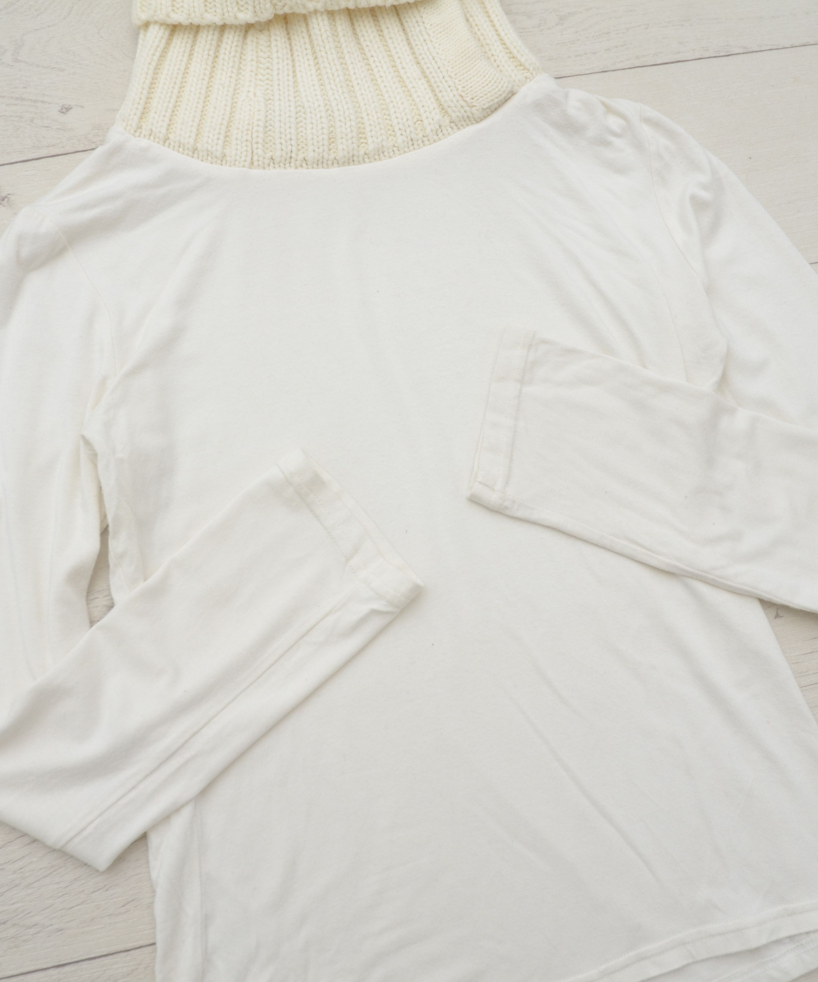 Sandro × Vintage Vintage Sandro Turtleneck White Light Sweater Pullover Y2K Size US S / EU 44-46 / 1 - 4 Thumbnail