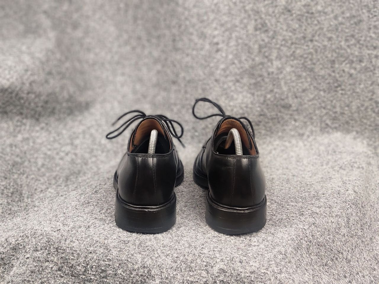 Barker Barker English design Truro classic leather derby lace shoes Size US 9 / EU 42 - 9 Thumbnail