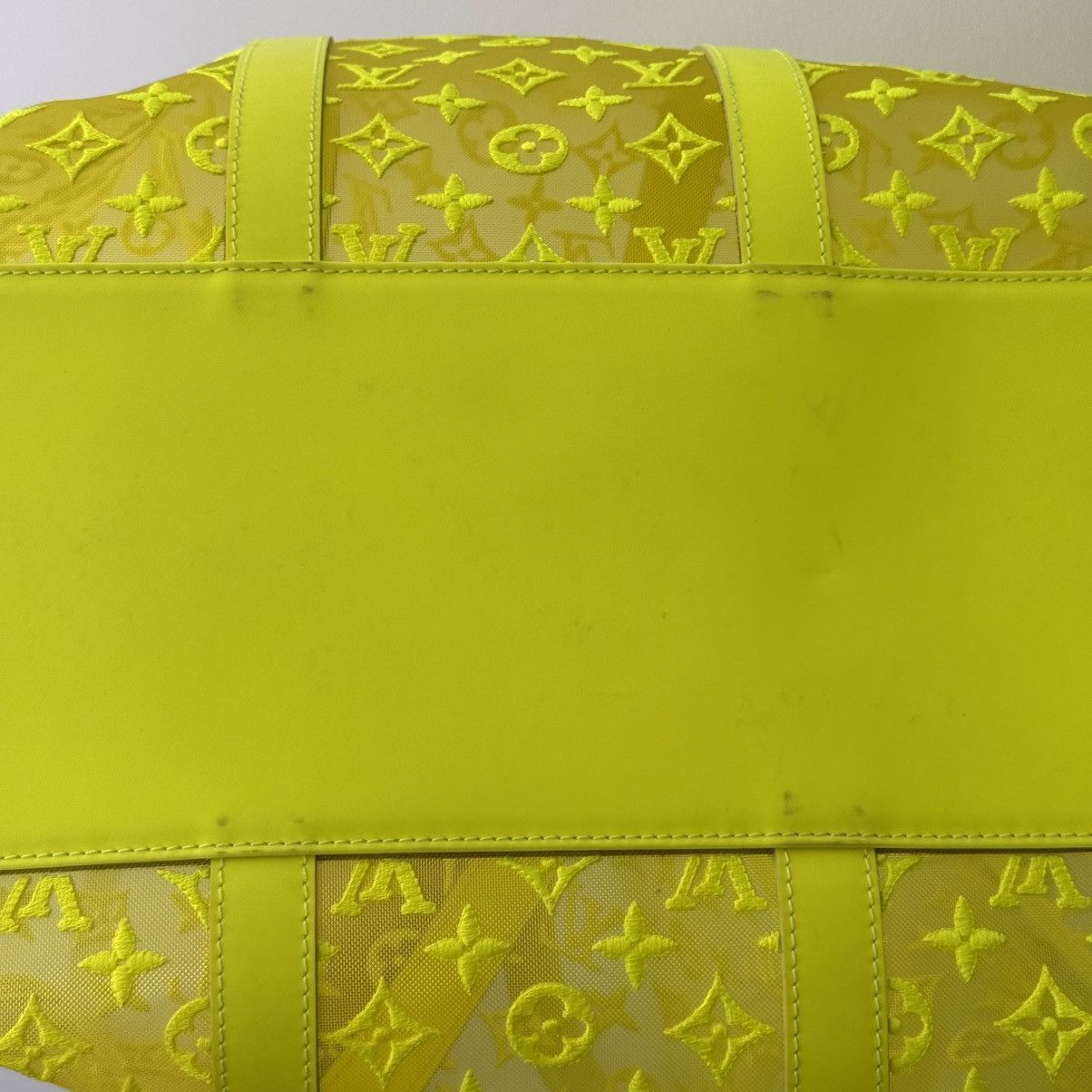 Louis Vuitton Louis Vuitton Keepall Bandouliere Yellow Mesh 50 Size ONE SIZE - 12 Thumbnail
