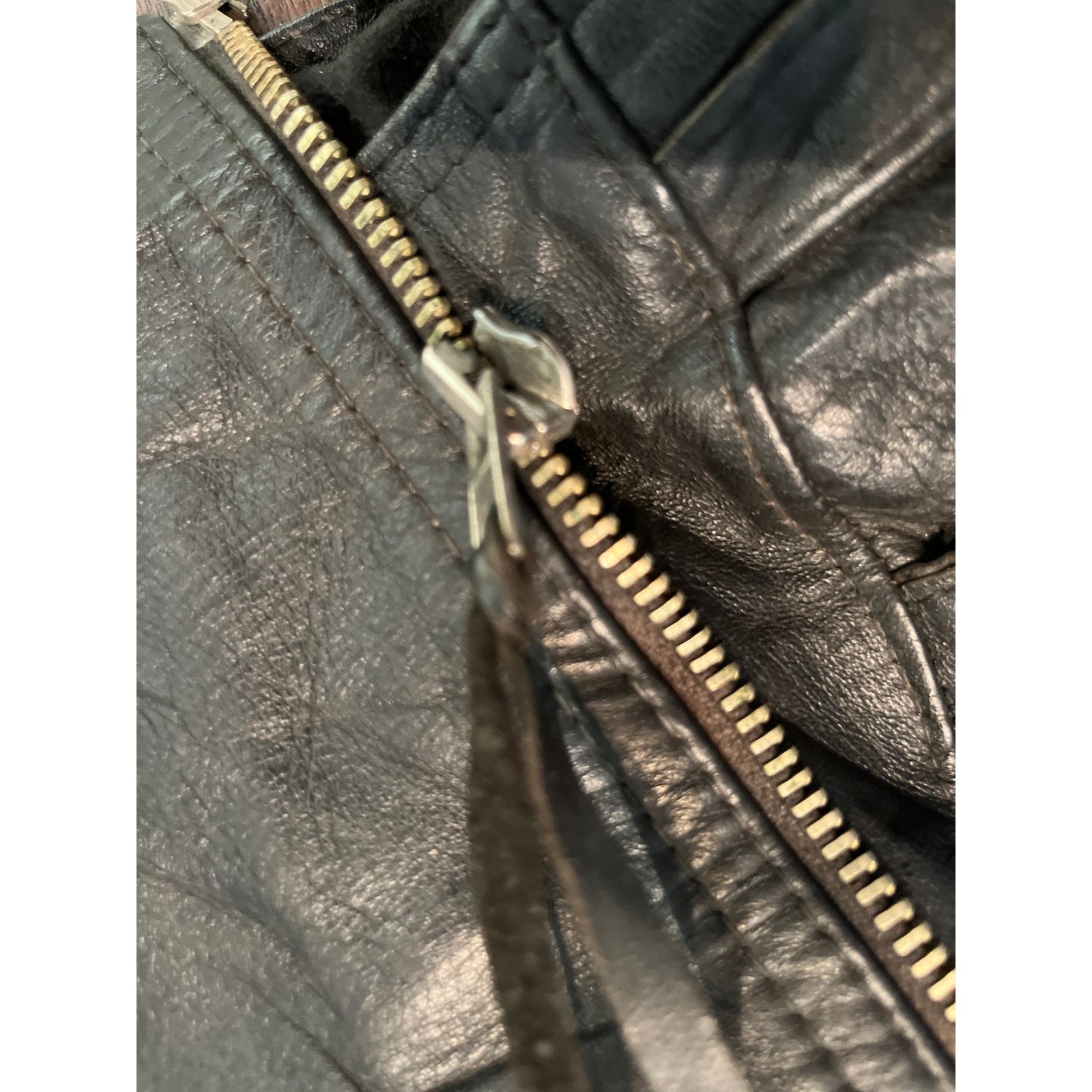 Vintage Vtg 90s Distressed Padded Elbow Leather Biker Jacket Sz 94 Size US L / EU 52-54 / 3 - 9 Thumbnail