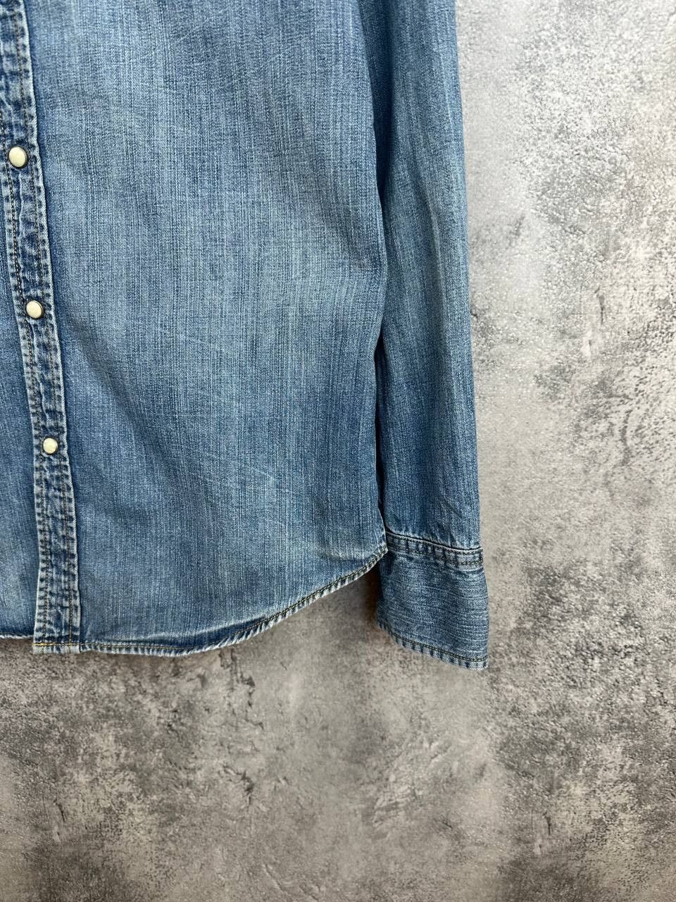 Levi's Vintage Clothing Levi's Authentic Western Wear Pearl Snap Denim Shirt VTG 90s Size US S / EU 44-46 / 1 - 8 Thumbnail