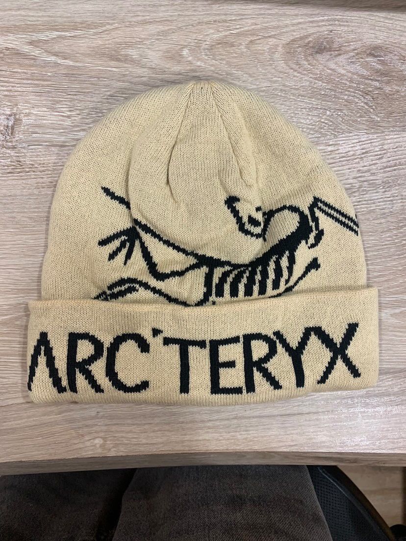 ARC'TERYX FERNIE TOQUE ベージュ New Arc'teryx Bird Head Toque Beanie Beige Orca Merino Wool Ski