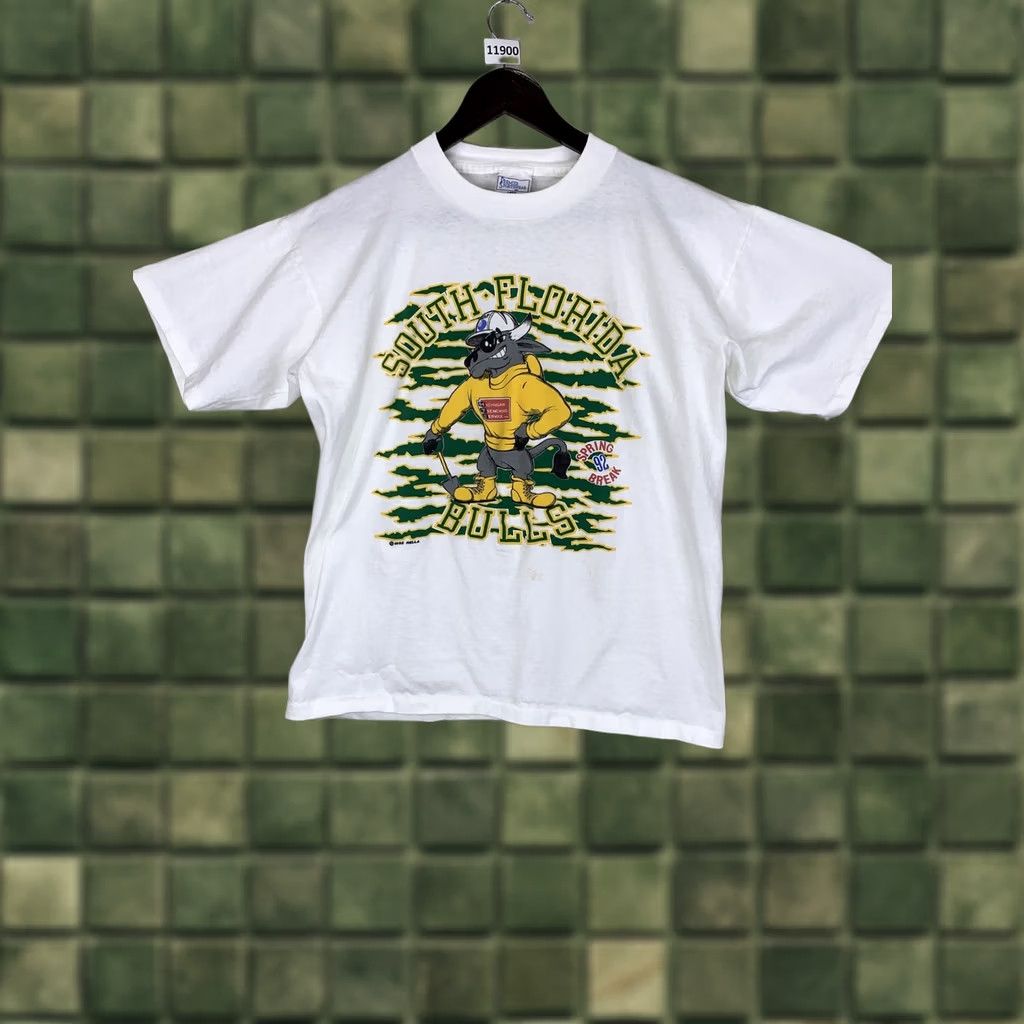 Vintage Vintage 1992 South Florida Bulls Spring Break Graphic T Shirt L Size US L / EU 52-54 / 3 - 1 Thumbnail