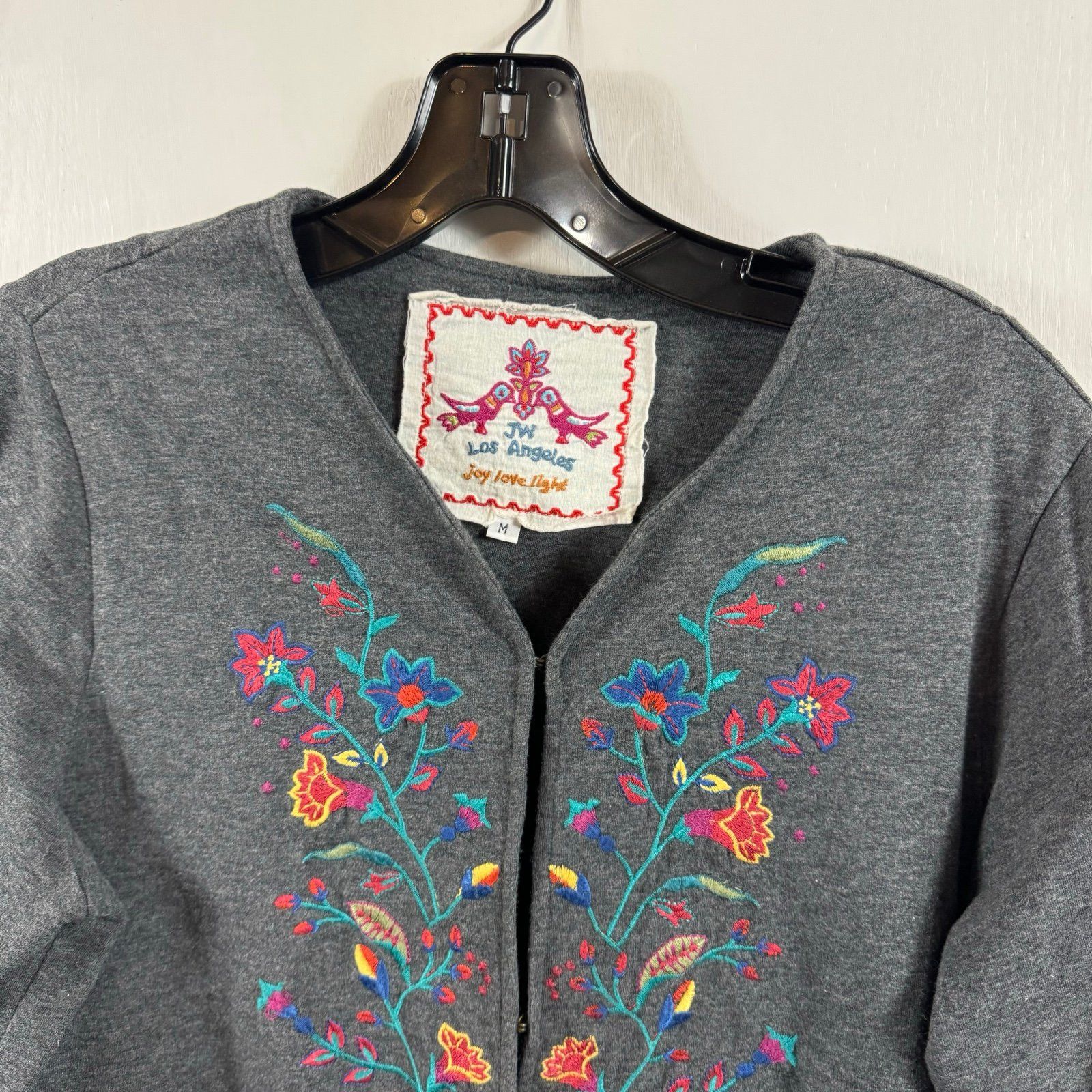 Johnny Was Johnny Was gray floral embroidered cardigan hook closure. Size M / US 6-8 / IT 42-44 - 2 Thumbnail