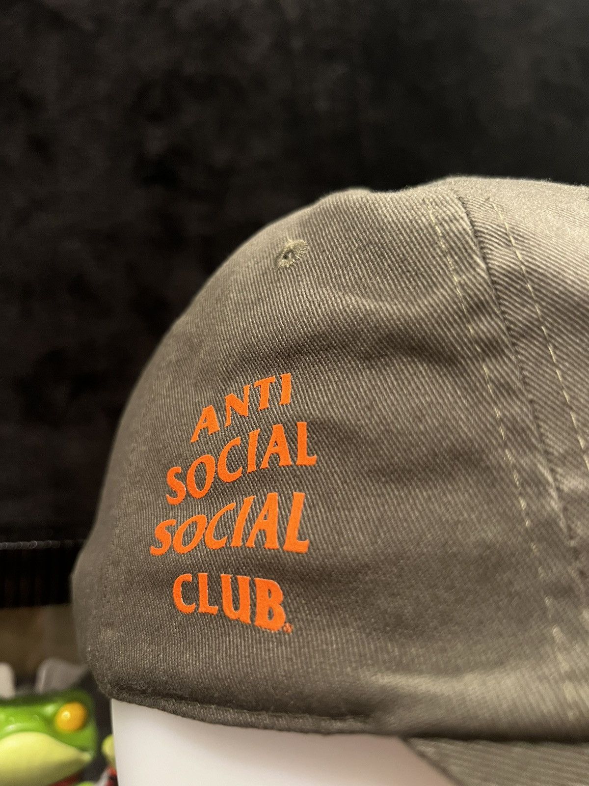 Anti Social Social Club × Undefeated 🧢 One Size | ASSC X Undefeated Paranoid Olive Cap Size ONE SIZE - 3 Thumbnail