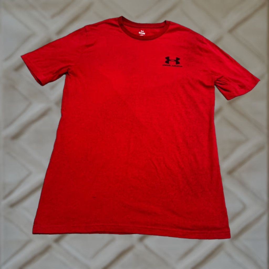 Under Armour Under Armour T-Shirt Mens Small Red Short Sleeve Crew Neck Active Tee - Loose Fit, Casual, Sports, Athleisure, Running, Gym & Training Size US S / EU 44-46 / 1 - 1 Thumbnail