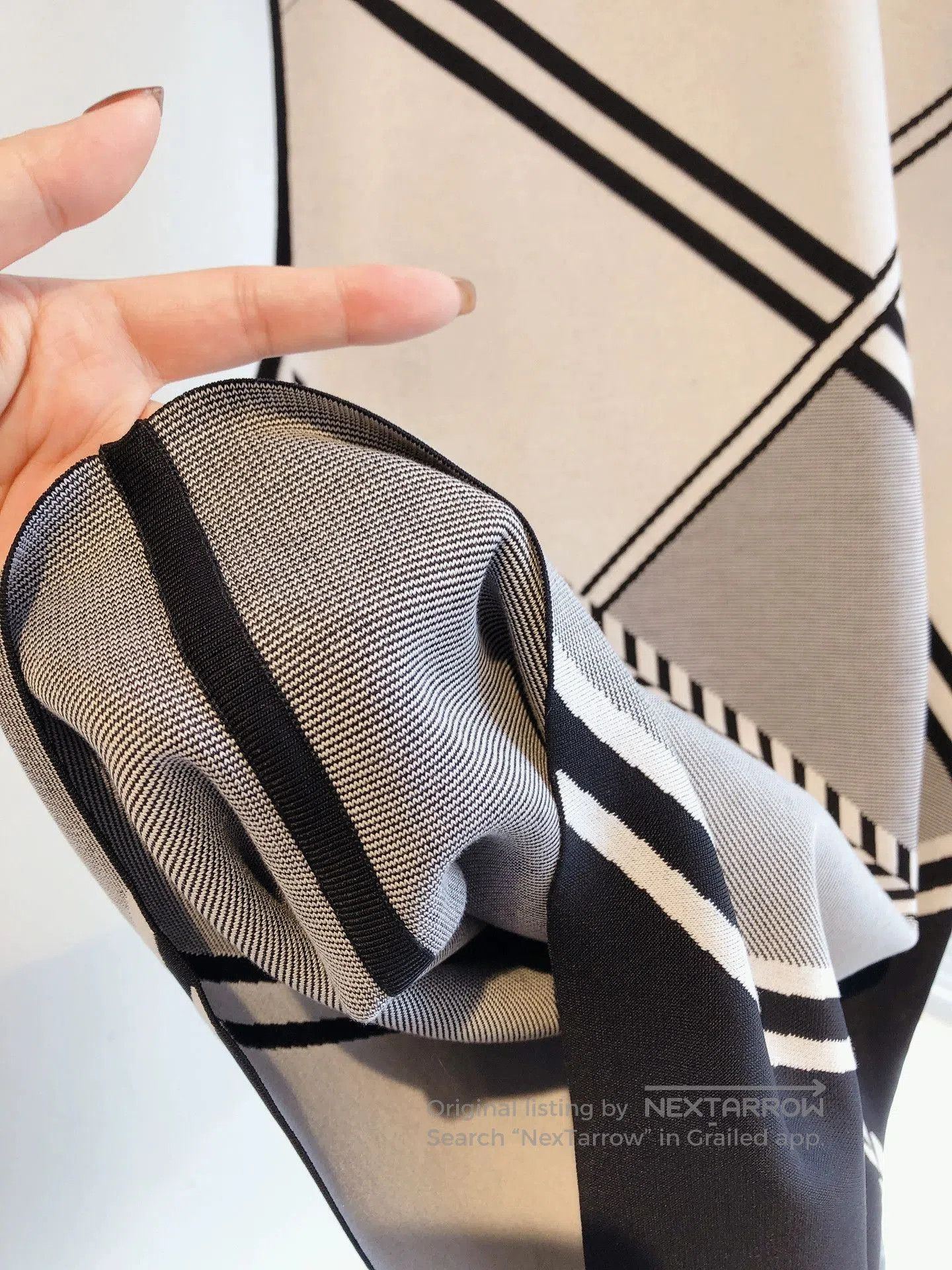 Hermes Hermes Black Grey White Knit Dress. Size US XS / EU 42 / 0 - 5 Thumbnail
