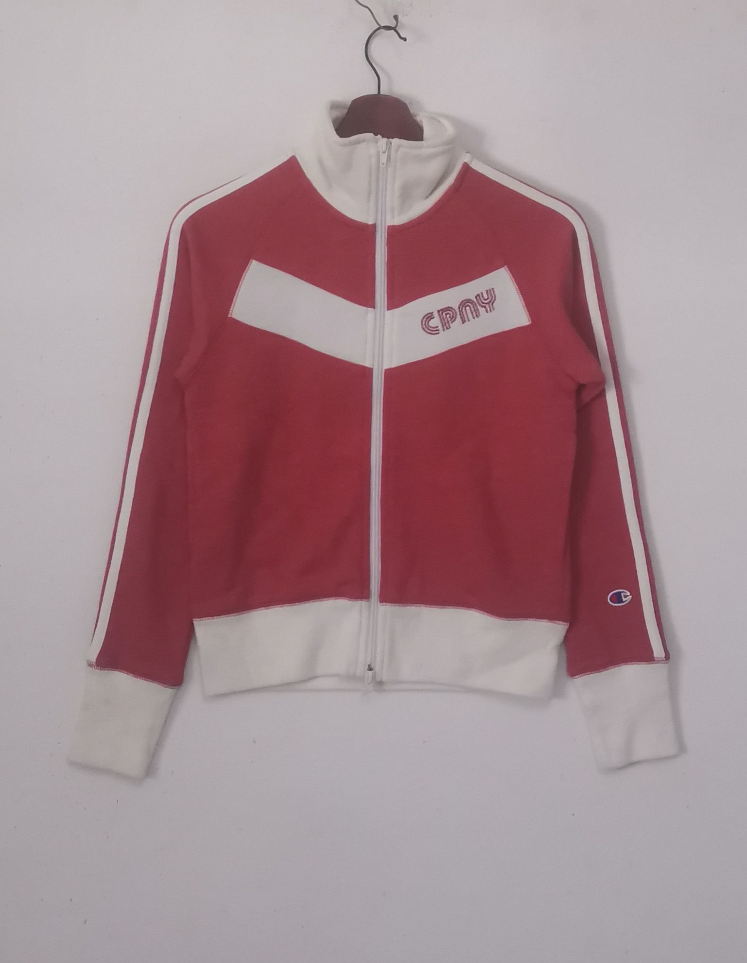 Rare Vintage Champion sweater/jacket nice design
