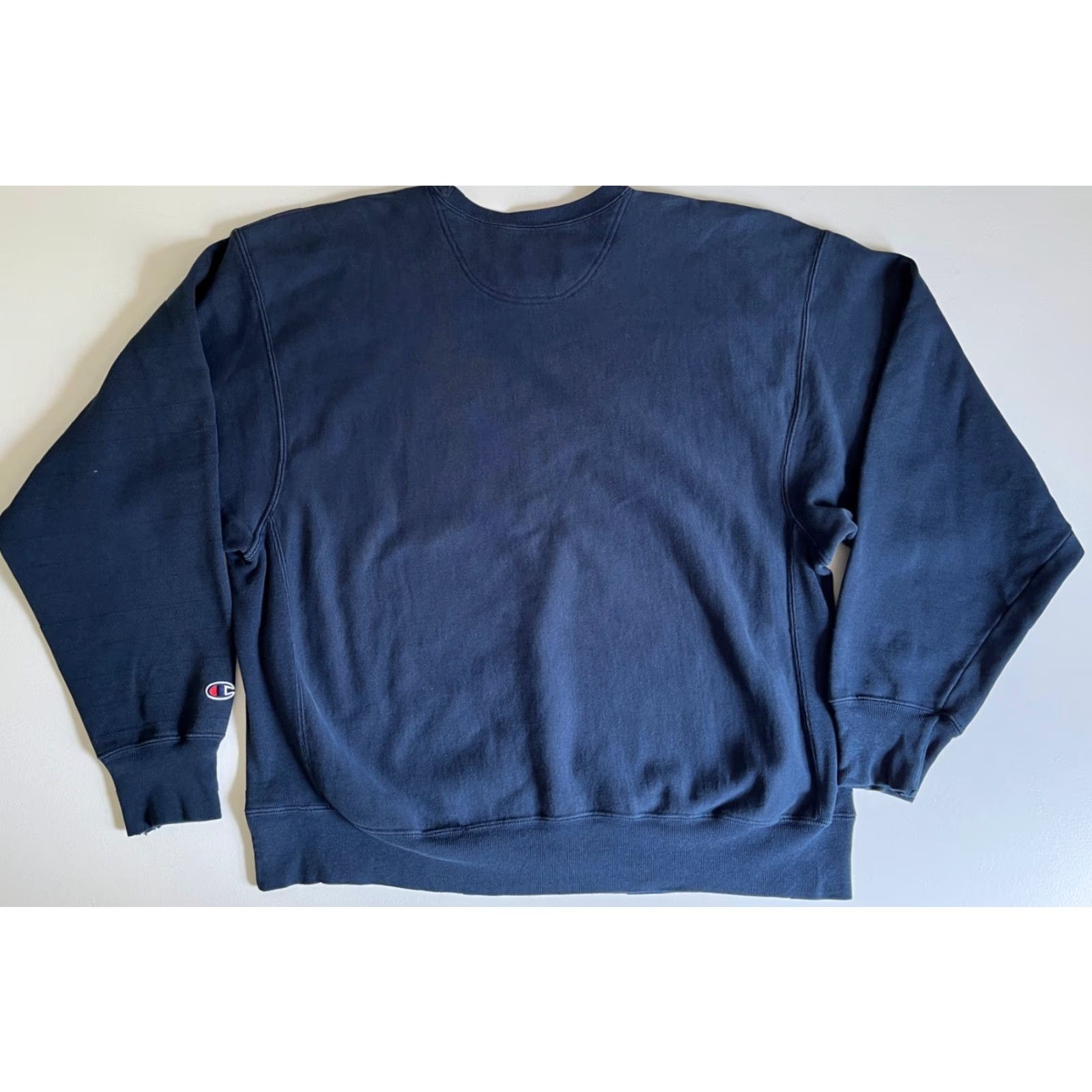 Champion VINTAGE Champion Sweatshirt 90s Heavyweight Reverse Weave Crewneck Navy XL Mens Logo | 90s, Classic, USA Size US XL / EU 56 / 4 - 3 Thumbnail