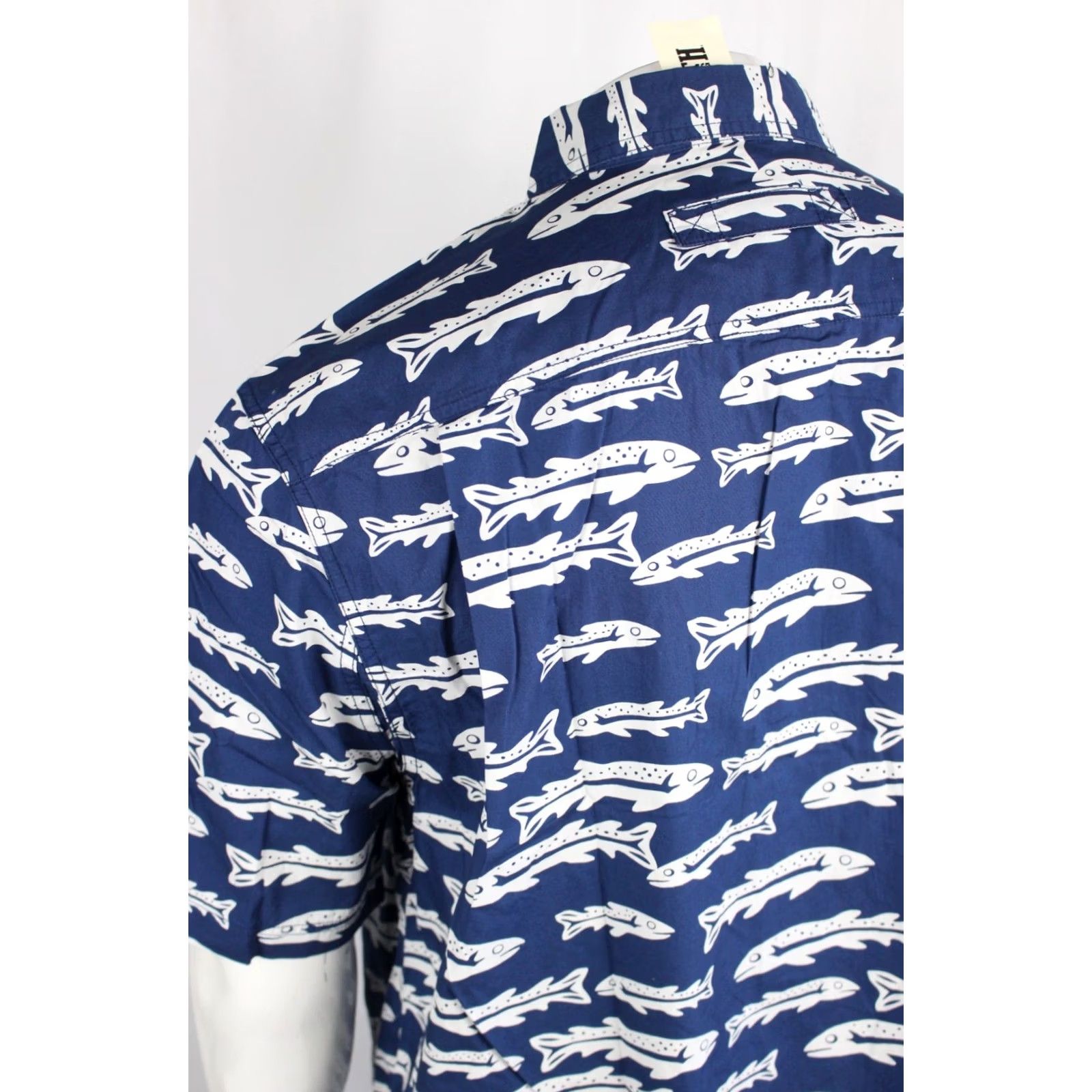 CO Duluth Trading Co Men's BBQ Relaxed Short Sleeve Button Shirt Large Tall Fish Blue Cotton 100% Button-Down Untucked Crewneck Casual Workwear 90s? Size US L / EU 52-54 / 3 - 3 Thumbnail