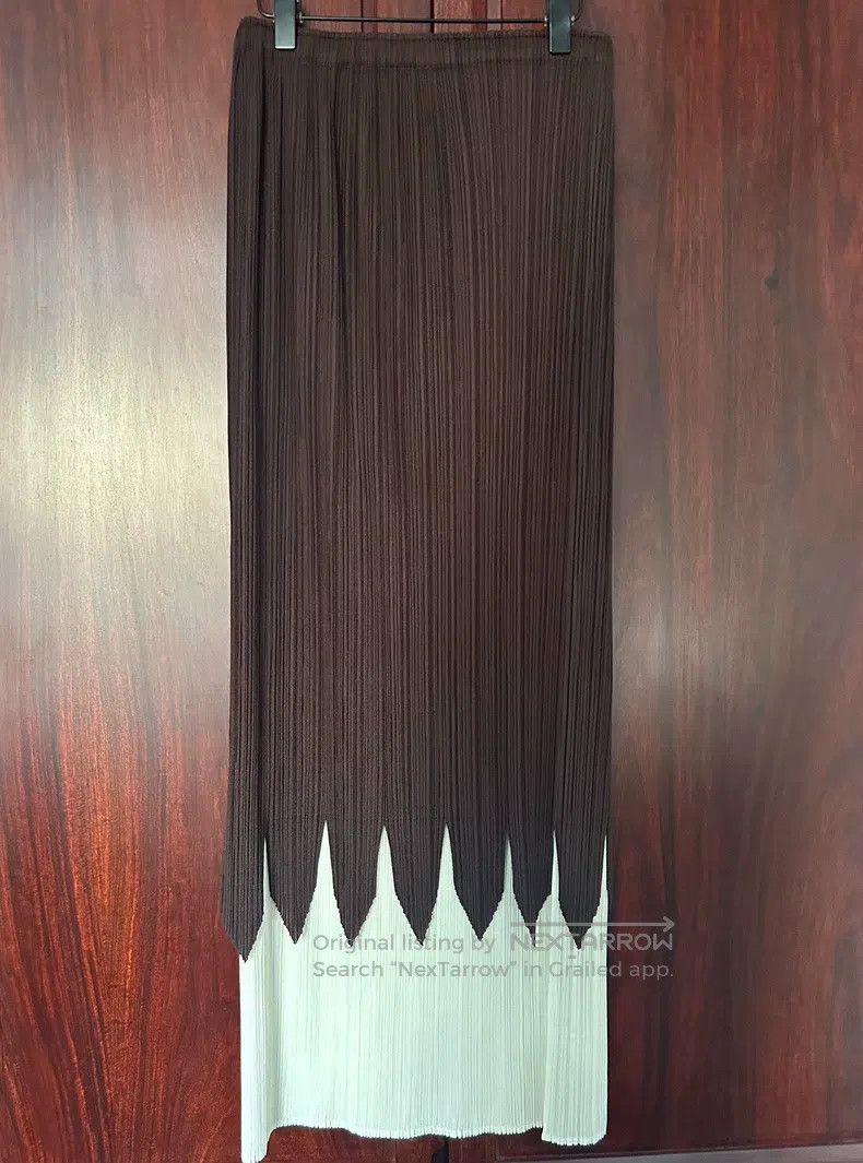Issey Miyake Issey Miyake Dark Coffee Petal Midi Skirt Size 25" / US 0 / IT 36 - 2 Thumbnail