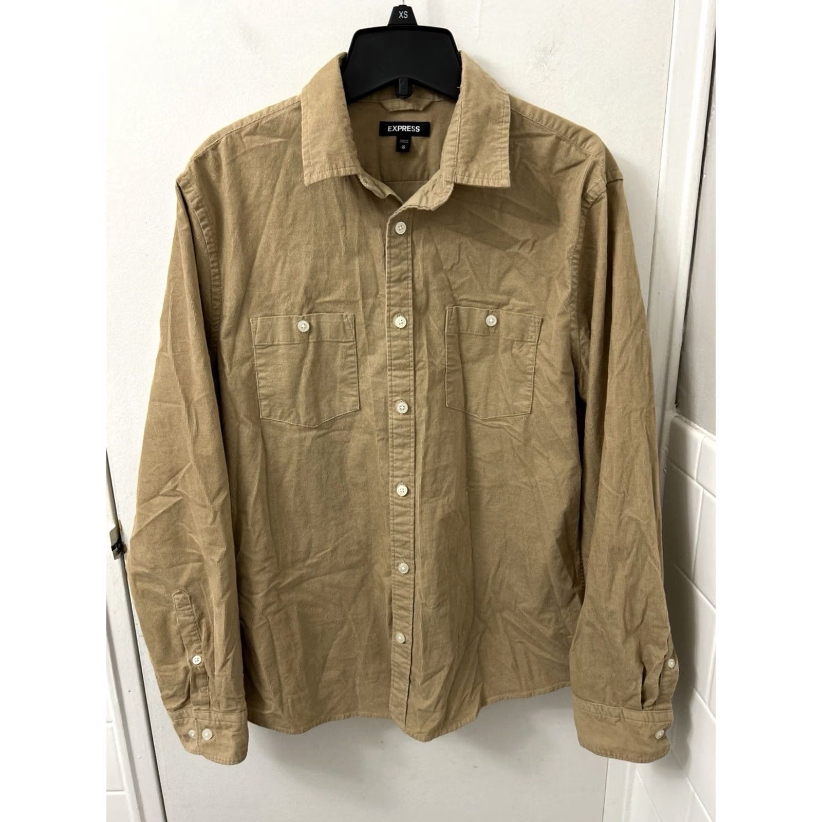 Express Express Corduroy Shirt Mens Size M Brown Tan Button Down Long Sleeve Size US M / EU 48-50 / 2 - 2 Thumbnail