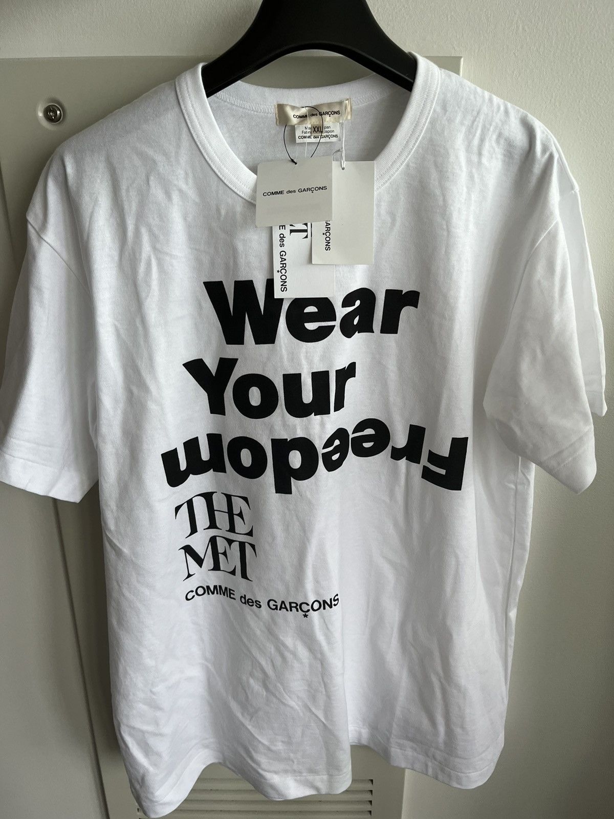 Comme des Garcons Limited Edition Super Rare Comme des Garcons x The Met Tee Size US L / EU 52-54 / 3 - 8 Thumbnail
