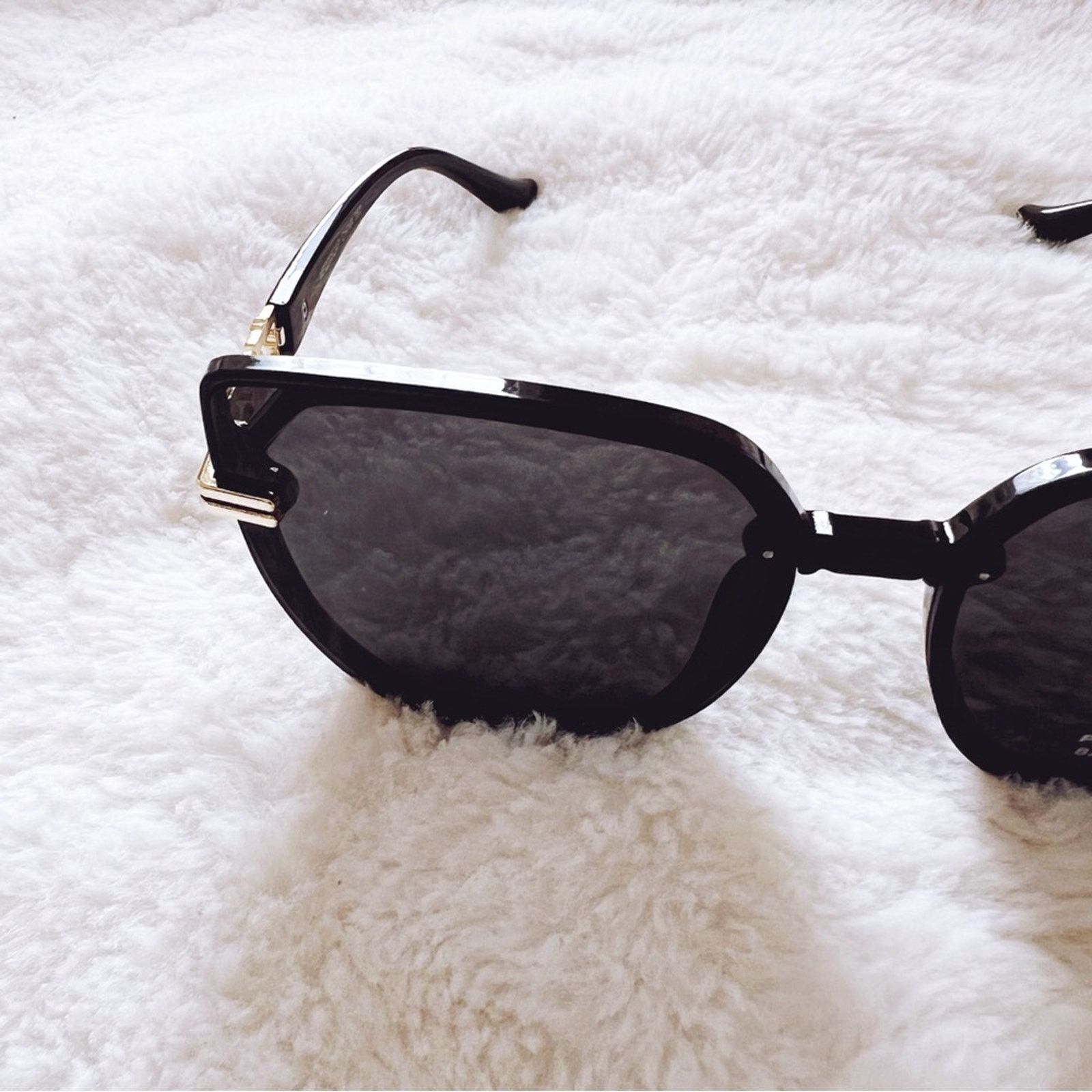 Other Liana Black Sleek Sunglasses Size ONE SIZE - 7 Thumbnail