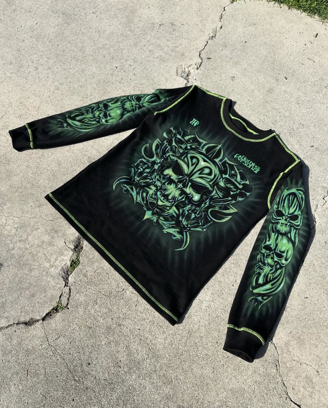 Vintage Brand New Airbrushed Nothing Personal x Hellstar Thermal XL Size US XL / EU 56 / 4 - 1 Thumbnail