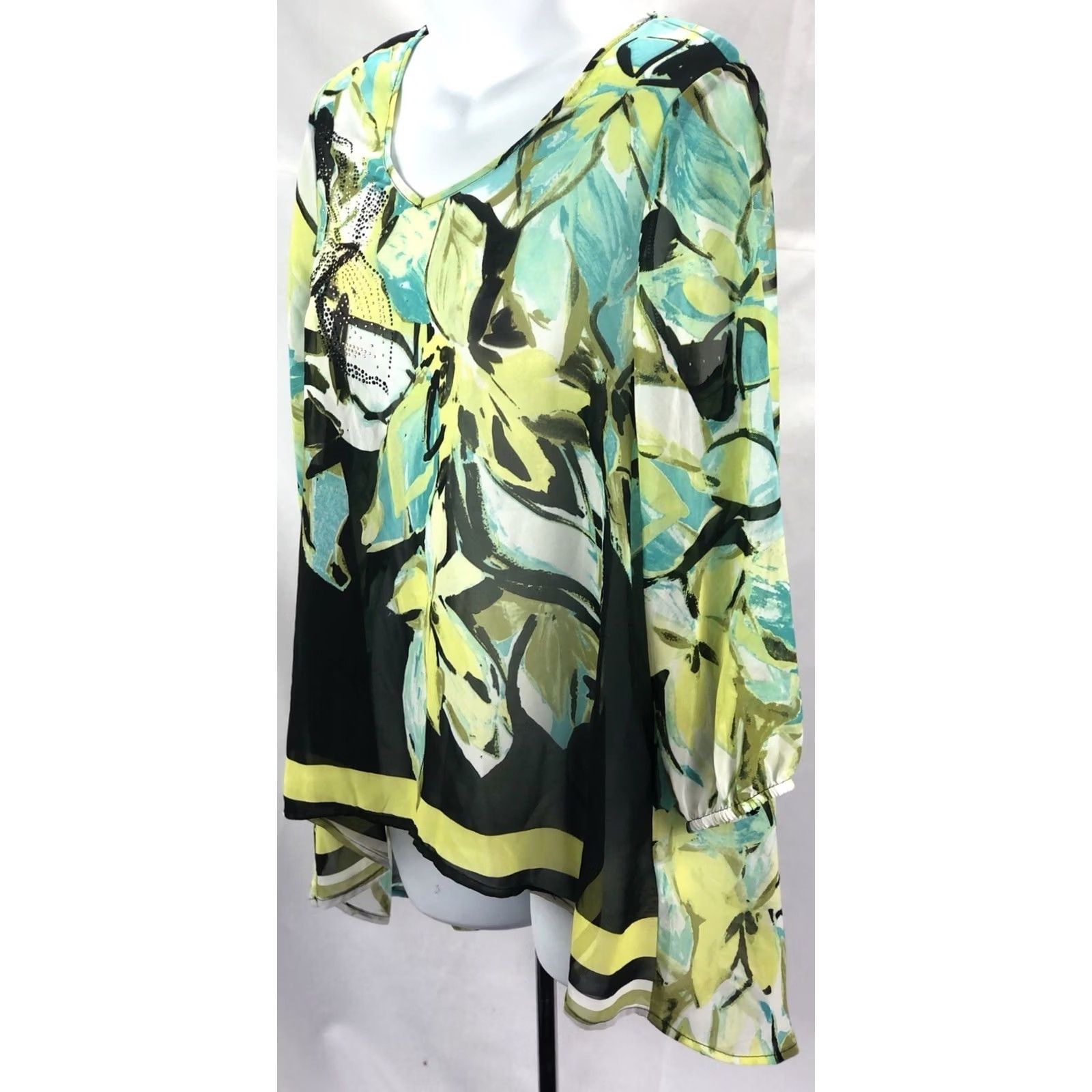 Vintage Energe Flowy top L green/blk NWT V-neck 1/2 Sleeve asymmetrical Cut away back Size L / US 10 / IT 46 - 3 Thumbnail