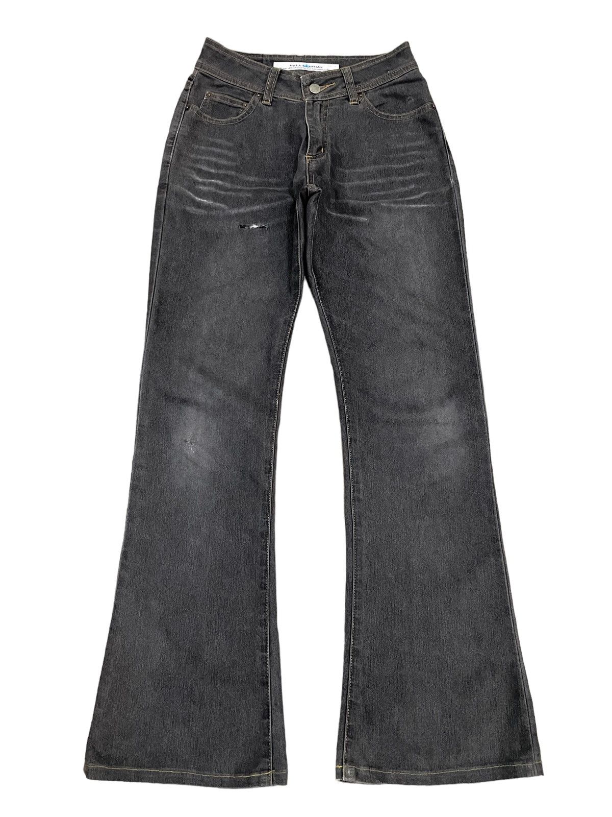 Japanese Brand Vintage Japanese Brand Ripped Style Fade Wash Bootcut Jeans Size 25" / US 0 / IT 36 - 1 Thumbnail