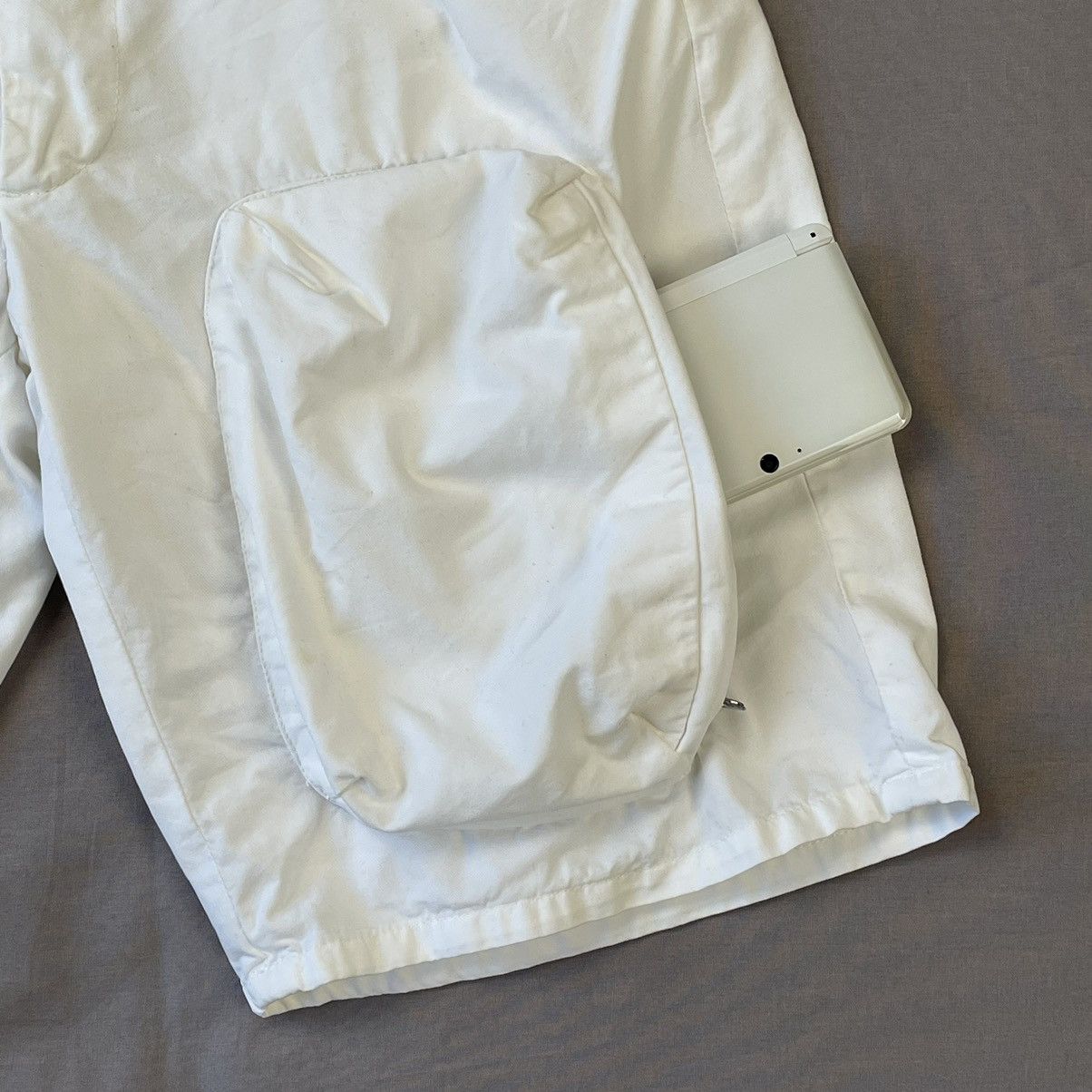 Helmut Lang Helmut Lang 3D Cargo Pocket Shorts Size US 30 / EU 46 - 8 Thumbnail
