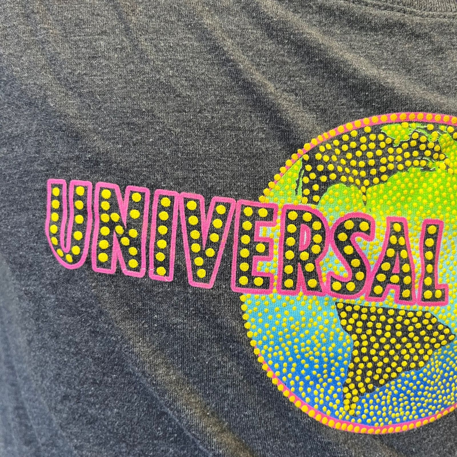 Other Universal Studios Shirt Puff Paint World Globe Womens Medium Size M / US 6-8 / IT 42-44 - 4 Thumbnail