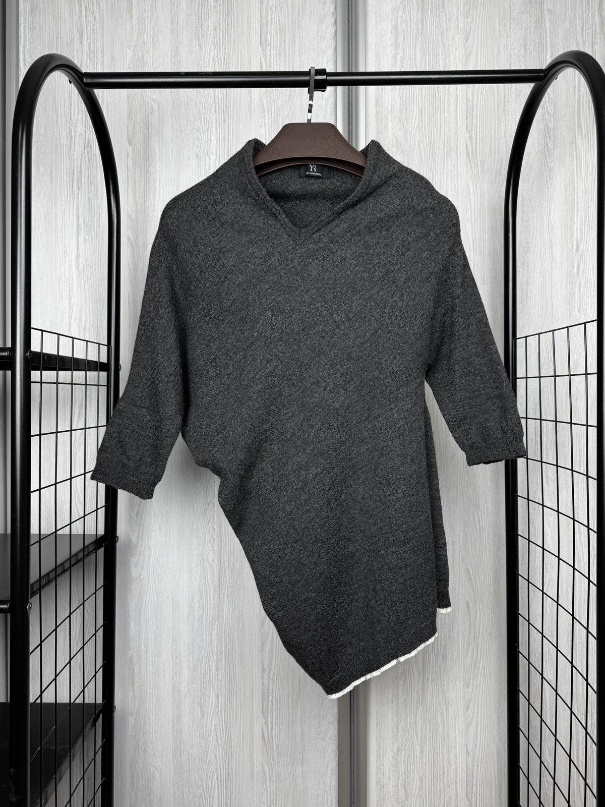 Y's Y's by Yohji Yamamoto Asymmetrical Wool Sweater Size S / US 4 / IT 40 - 1 Thumbnail