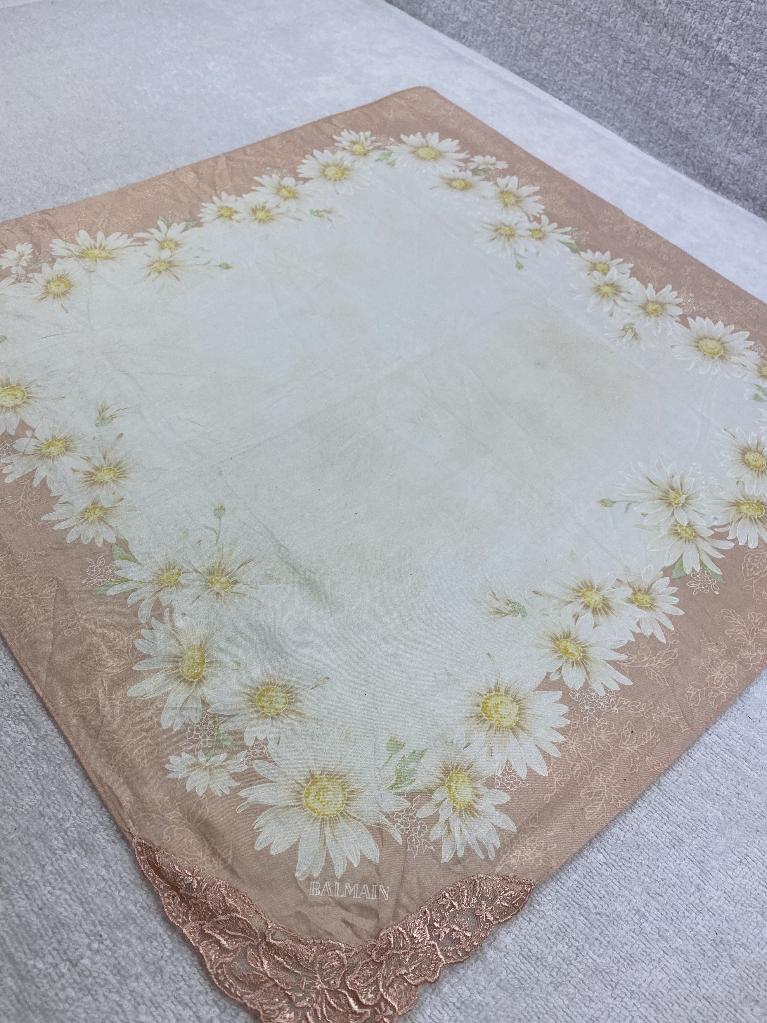 Pierre Balmain × Vintage Balmain Floral Handkerchief / Bandana / Neckerchief Size ONE SIZE - 4 Thumbnail