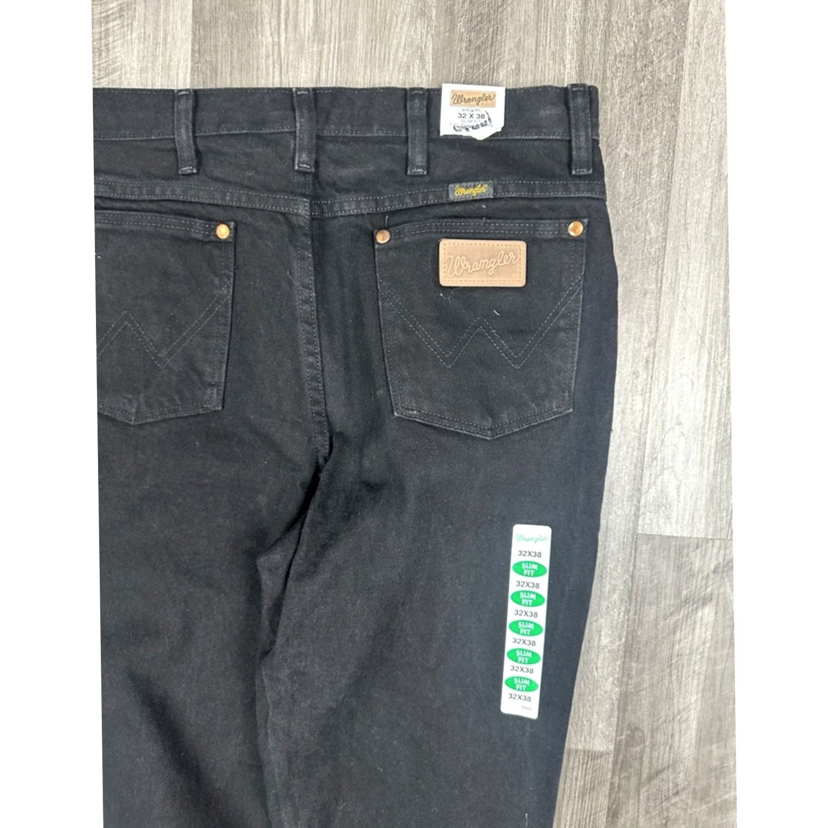 Wrangler VINTAGE Wrangler Black Cowboy Cut Slim Fit Jeans 32x38 Mens Jeans Straight 32 Black Denim Straight 90s? Size US 32 / EU 48 - 4 Thumbnail