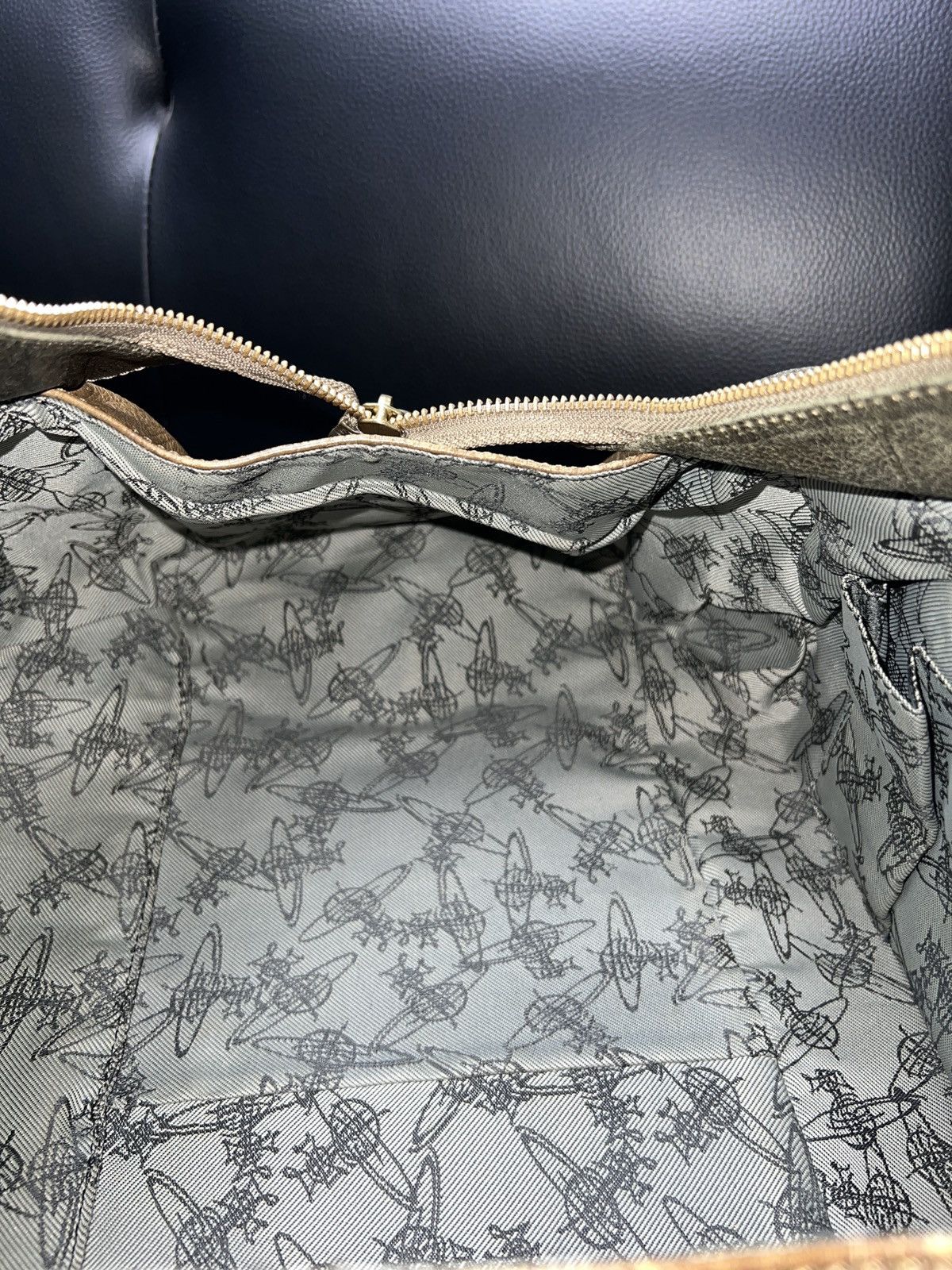 Vivienne Westwood Vivienne Westwood Vintage Orb Embossed Bowling Bag Size ONE SIZE - 14 Thumbnail