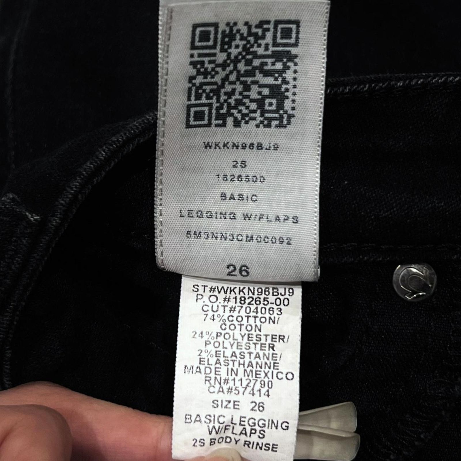 True Religion True Religion Black Skinny Jeans w/ Embroidered Back Pockets Size US 26 / EU 42 - 7 Thumbnail