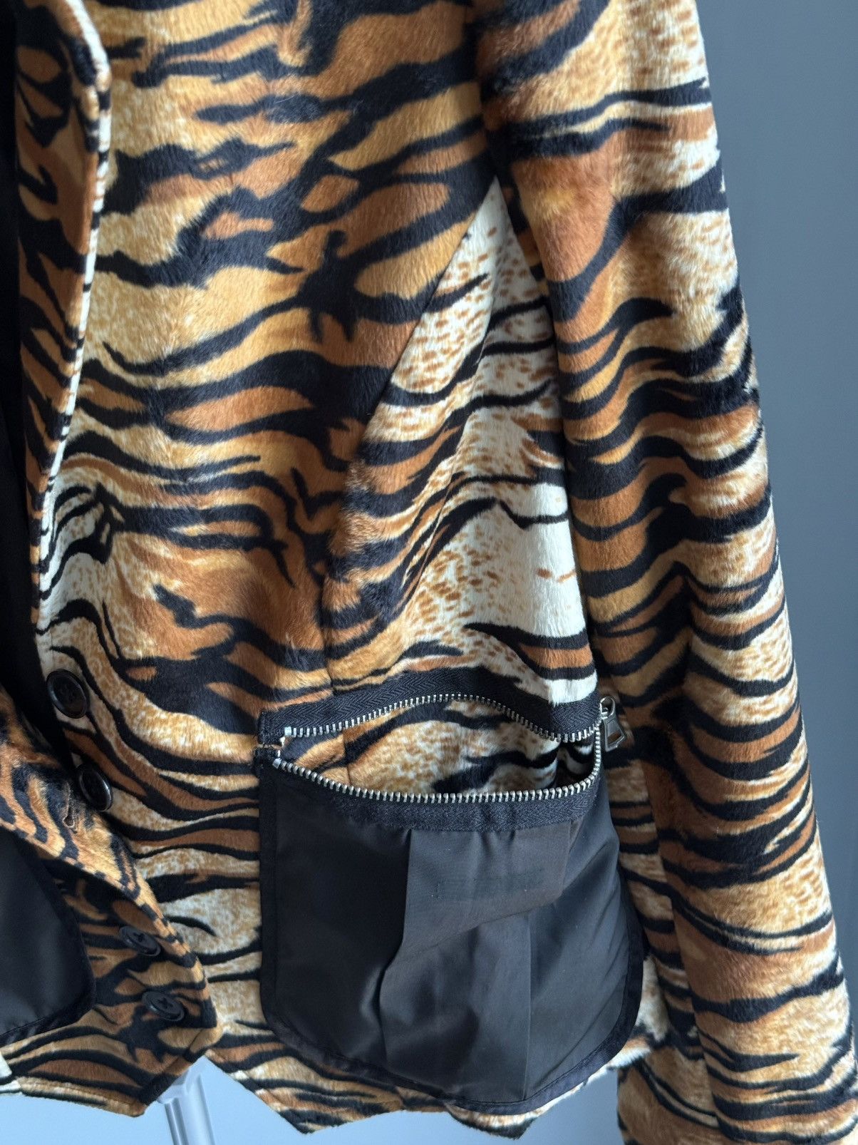 Dolce & Gabbana Dolce & Gabbana Leopard Tiger Jacket Archive Blazer Size M / US 6-8 / IT 42-44 - 17 Thumbnail