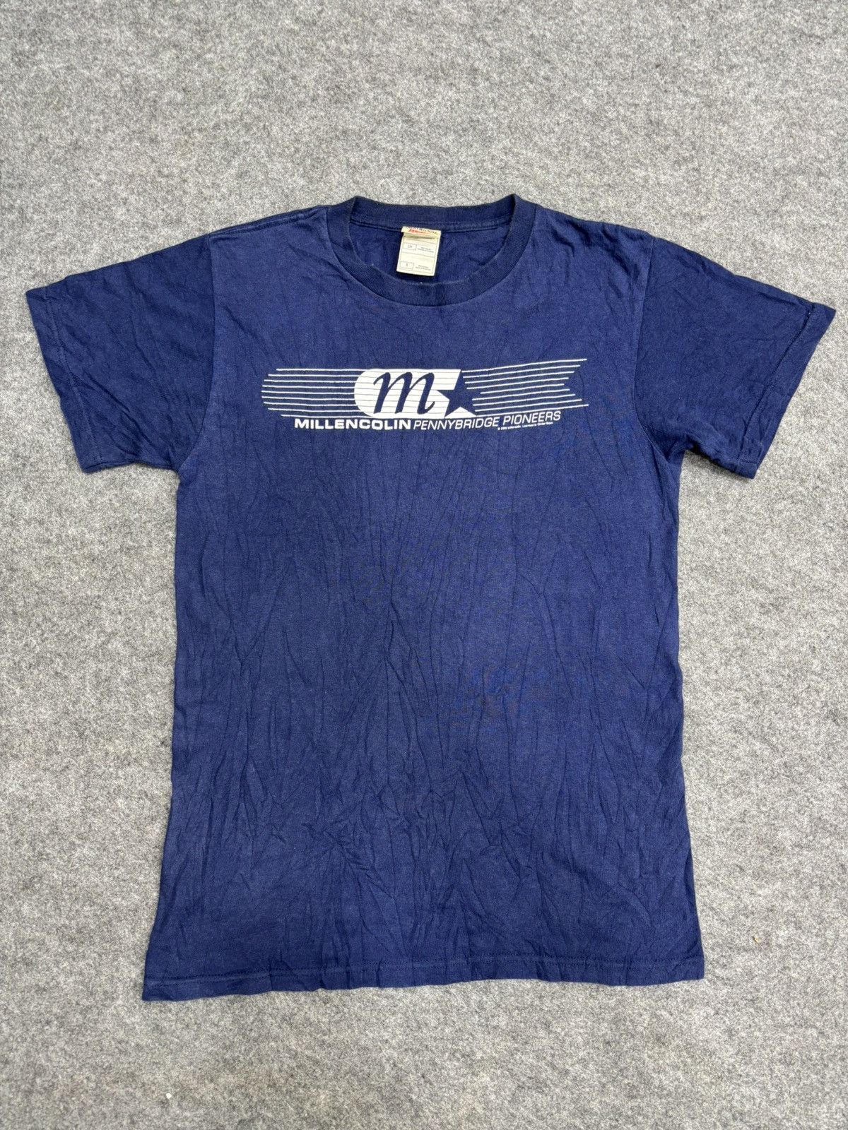 Band Tees 💥Vintage Punk Band💥y2k Millencollin Old Punk Shirt F593 Size US S / EU 44-46 / 1 - 7 Thumbnail