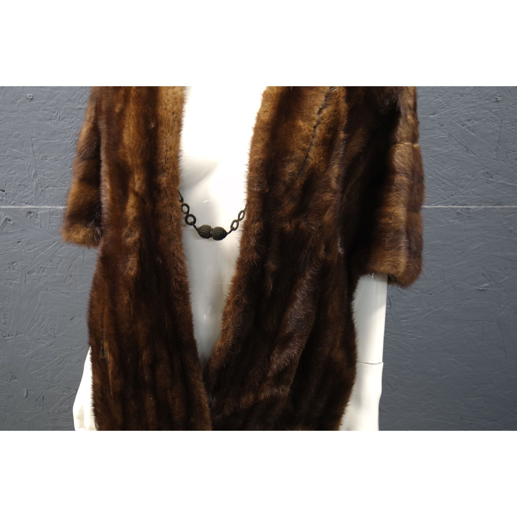 Macys VTG Macy's Kansas City 'Fur Salon' Mink Stole Size ONE SIZE - 5 Thumbnail