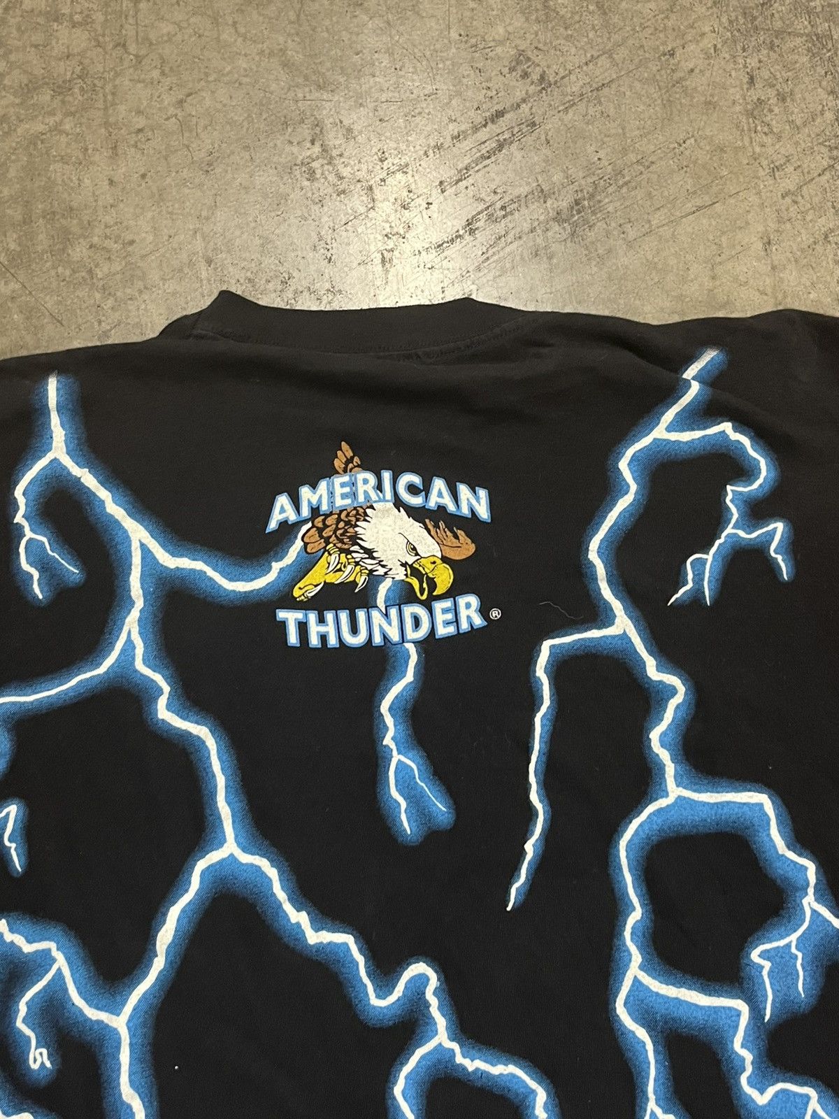 Vintage Vintage 90s American thunder AOP wolf tee shirt rare hype Size US L / EU 52-54 / 3 - 8 Thumbnail