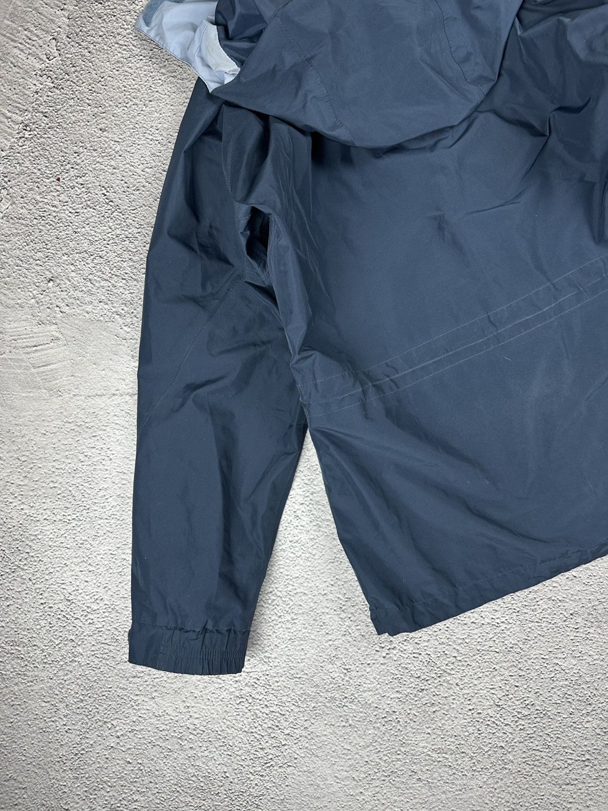 Berghaus Vintage Berghaus Rain Jacket Gore-Tex Outdoor Waterproof Size US M / EU 48-50 / 2 - 16 Thumbnail