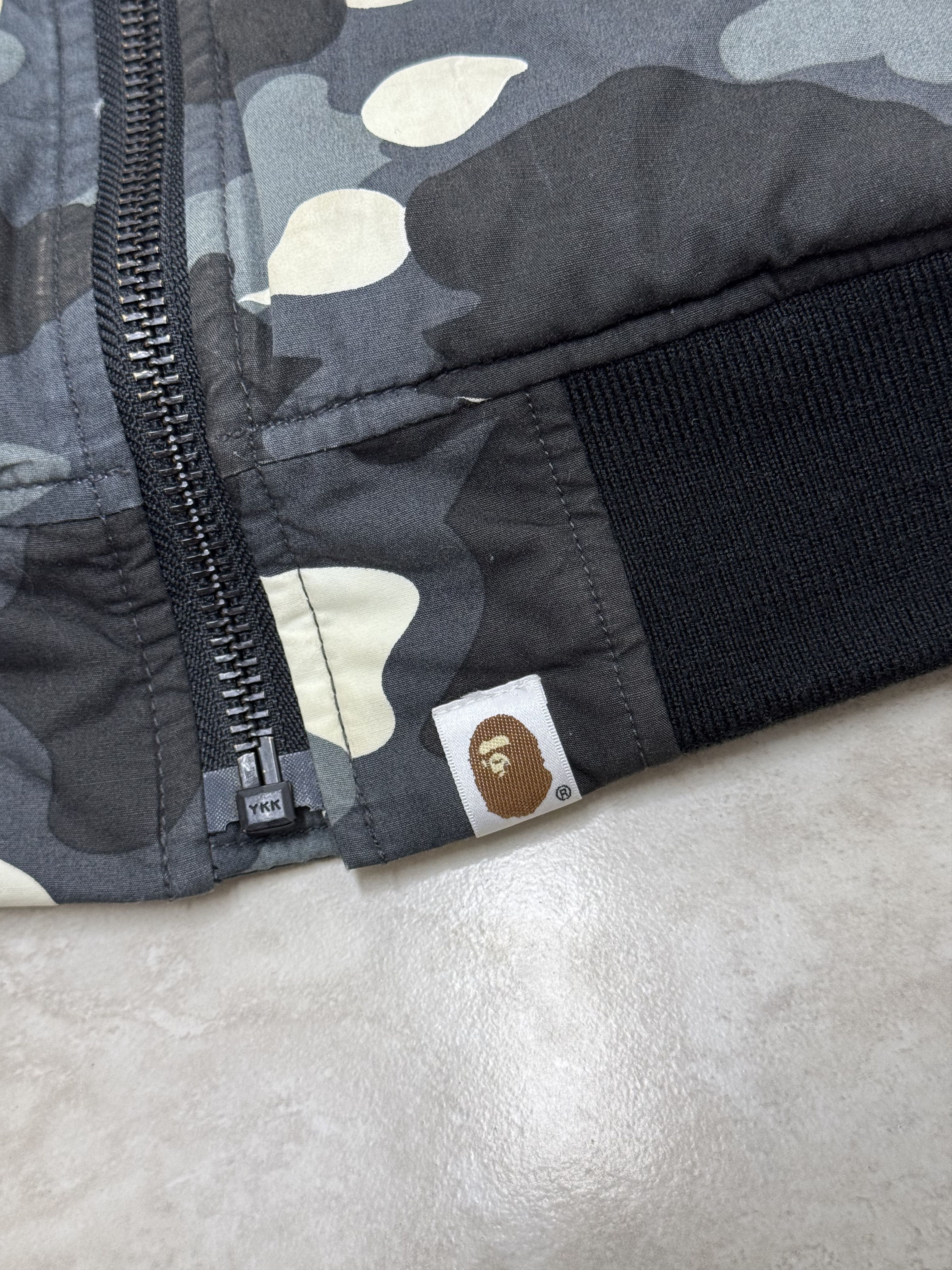 Bape Bape Grey Camo Shark Bomber Jacket Size US L / EU 52-54 / 3 - 8 Thumbnail