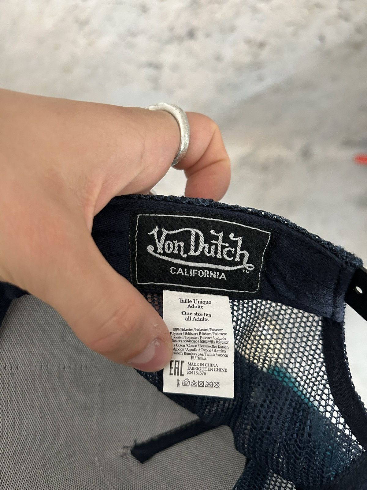 Vintage Vintage Von Dutch Y2K Trucker Hat 00s Streetwear Hype Size ONE SIZE - 6 Thumbnail
