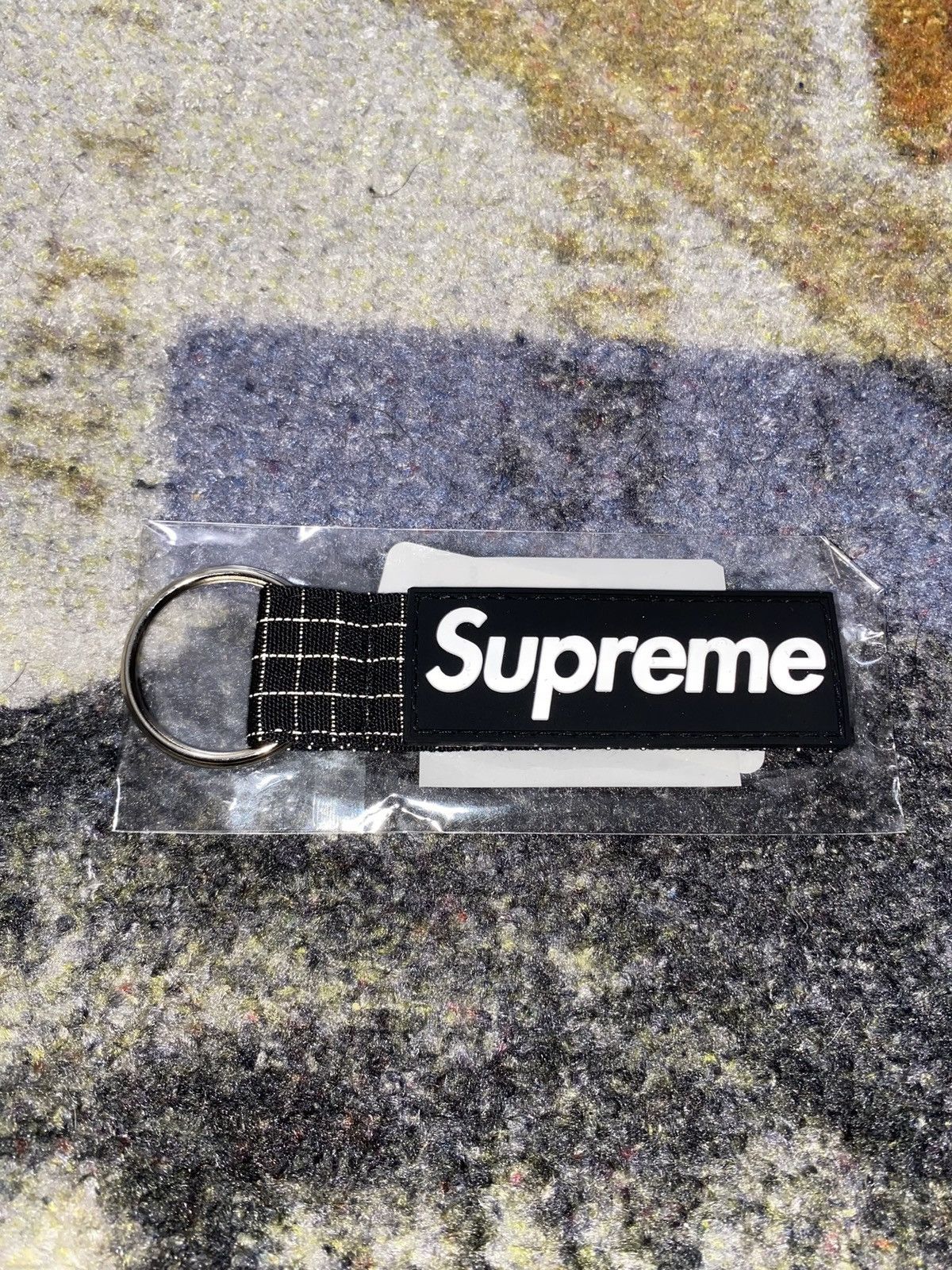Supreme Supreme Ripstop Keychain Black SS24 | Grailed
