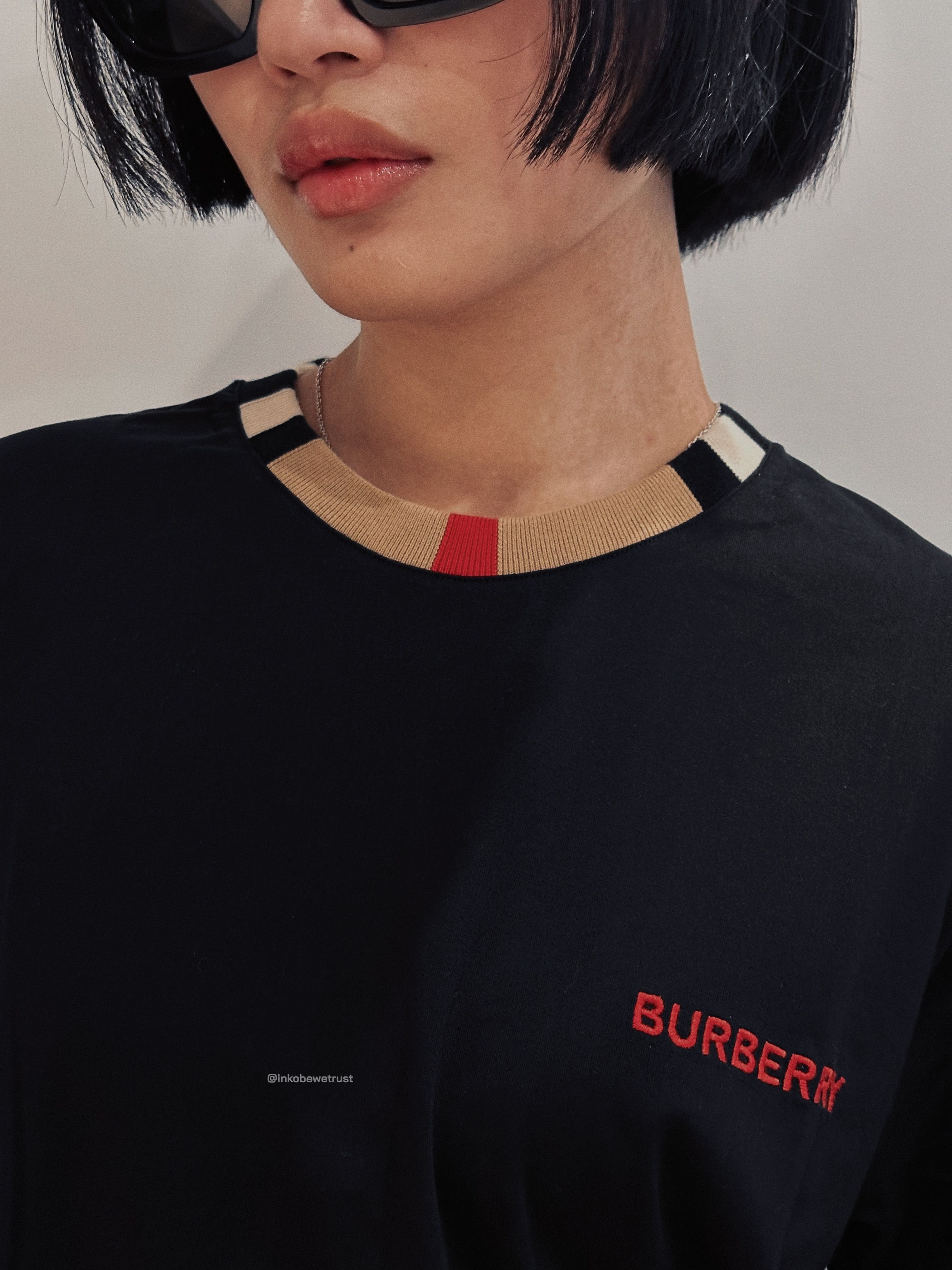 Burberry Detail Collar Short Sleeve Size US S / EU 44-46 / 1 - 4 Thumbnail